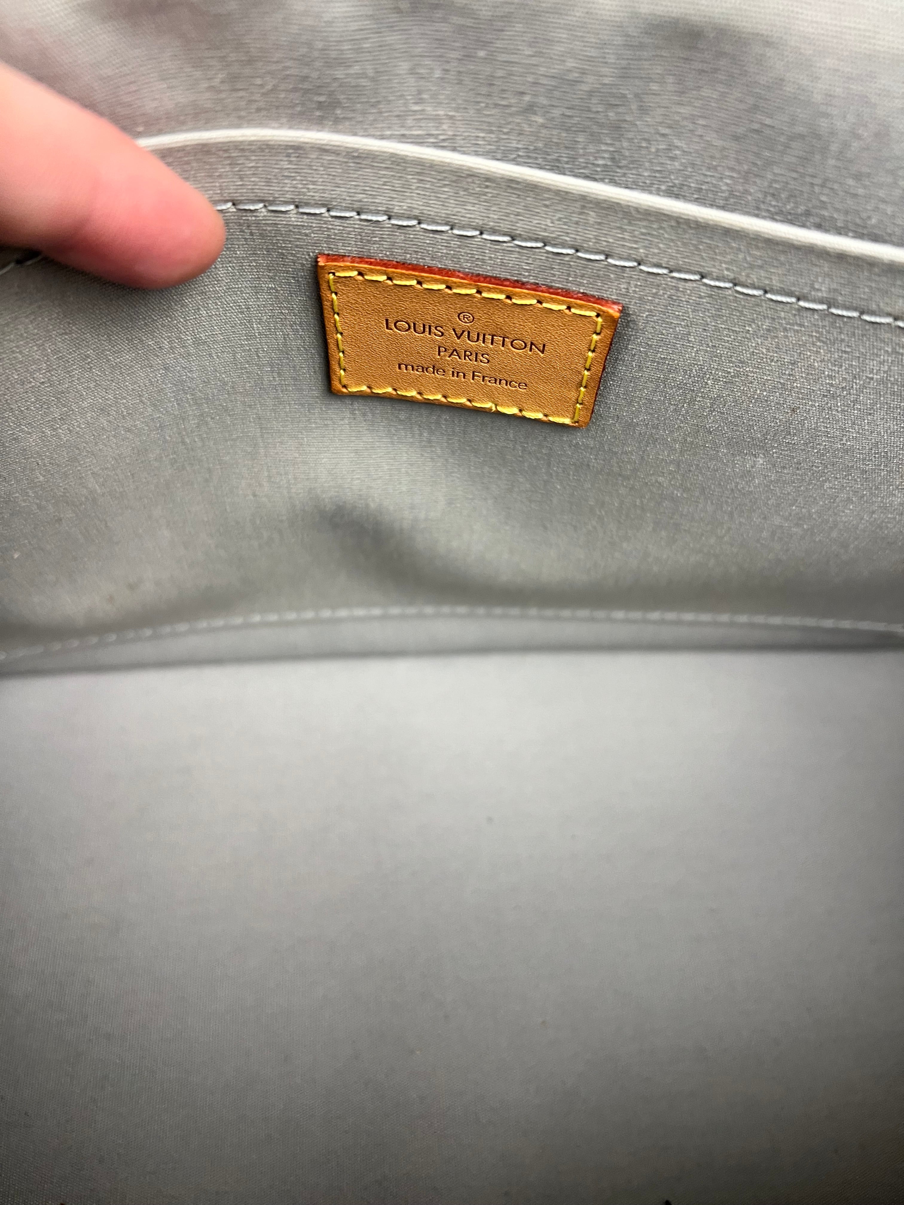 Louis Vuitton Vernis Monogram Rosewood Handbag