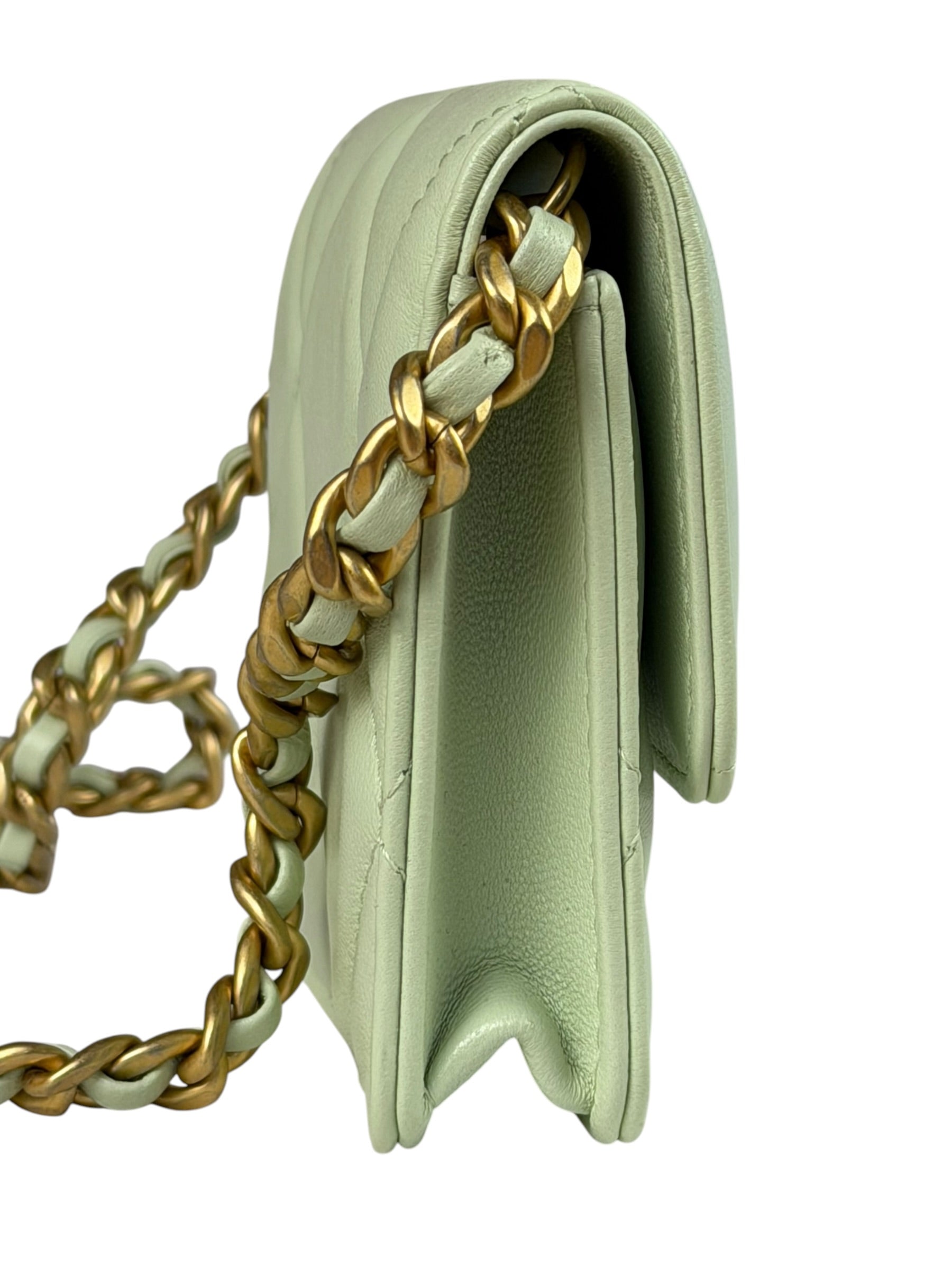 Chanel Green Quilted Leather 19 Flap Chain Card Holder 2021
