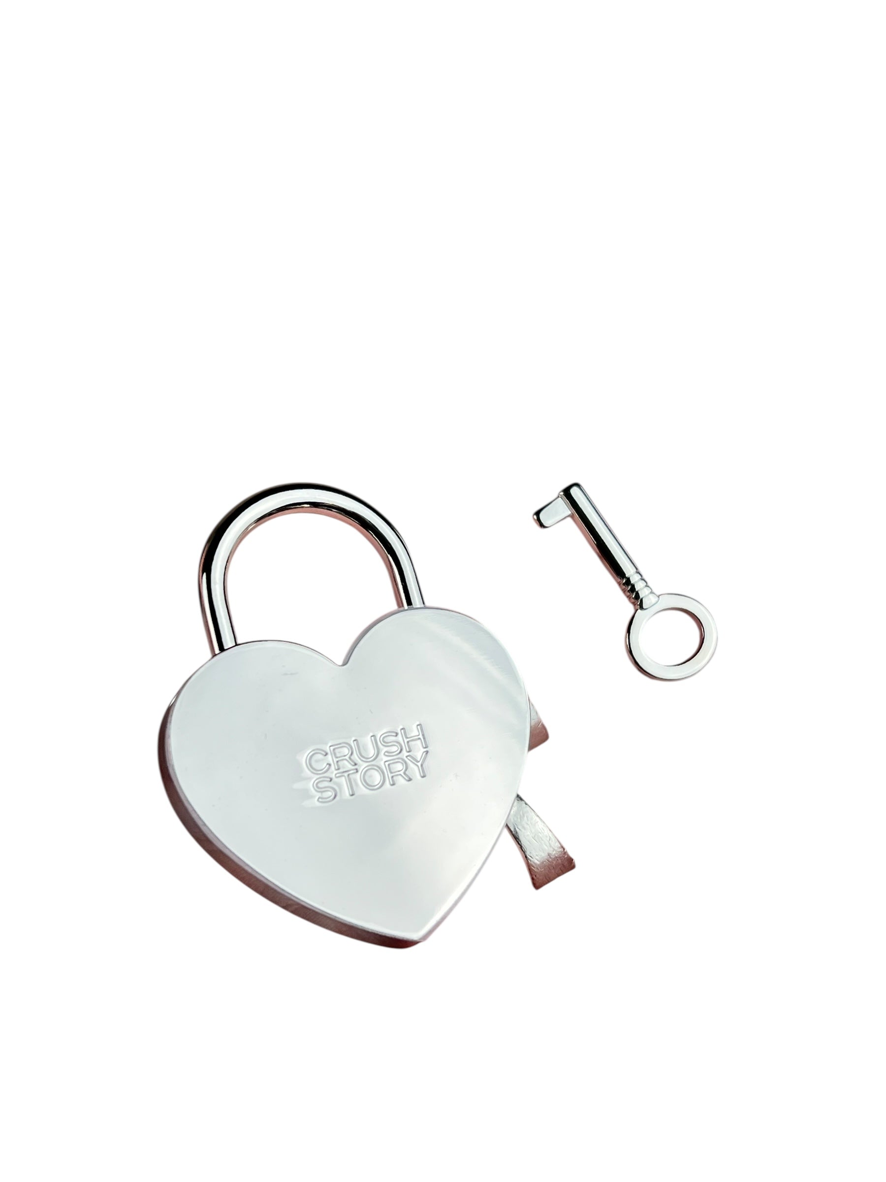 Chanel Beauty LA Collection Heart Lock/Key Set