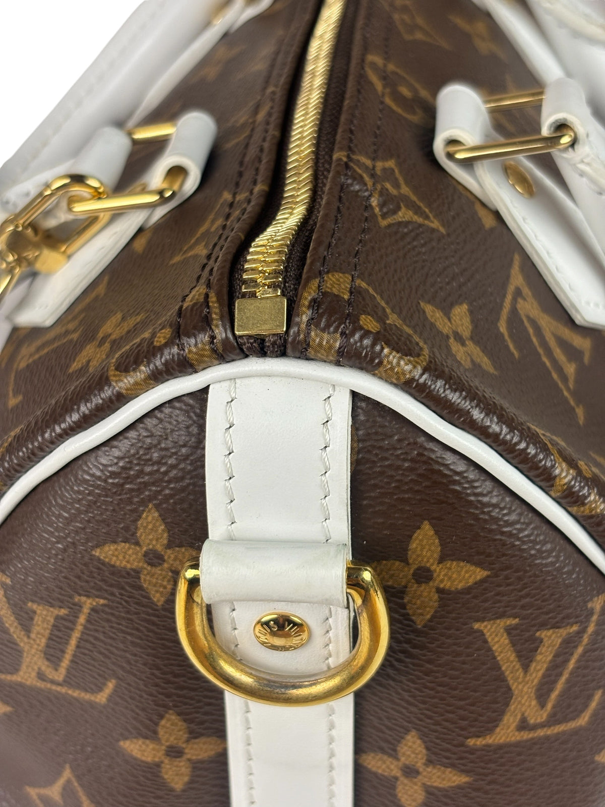Louis Vuitton Monogram Match Bandoulière 25