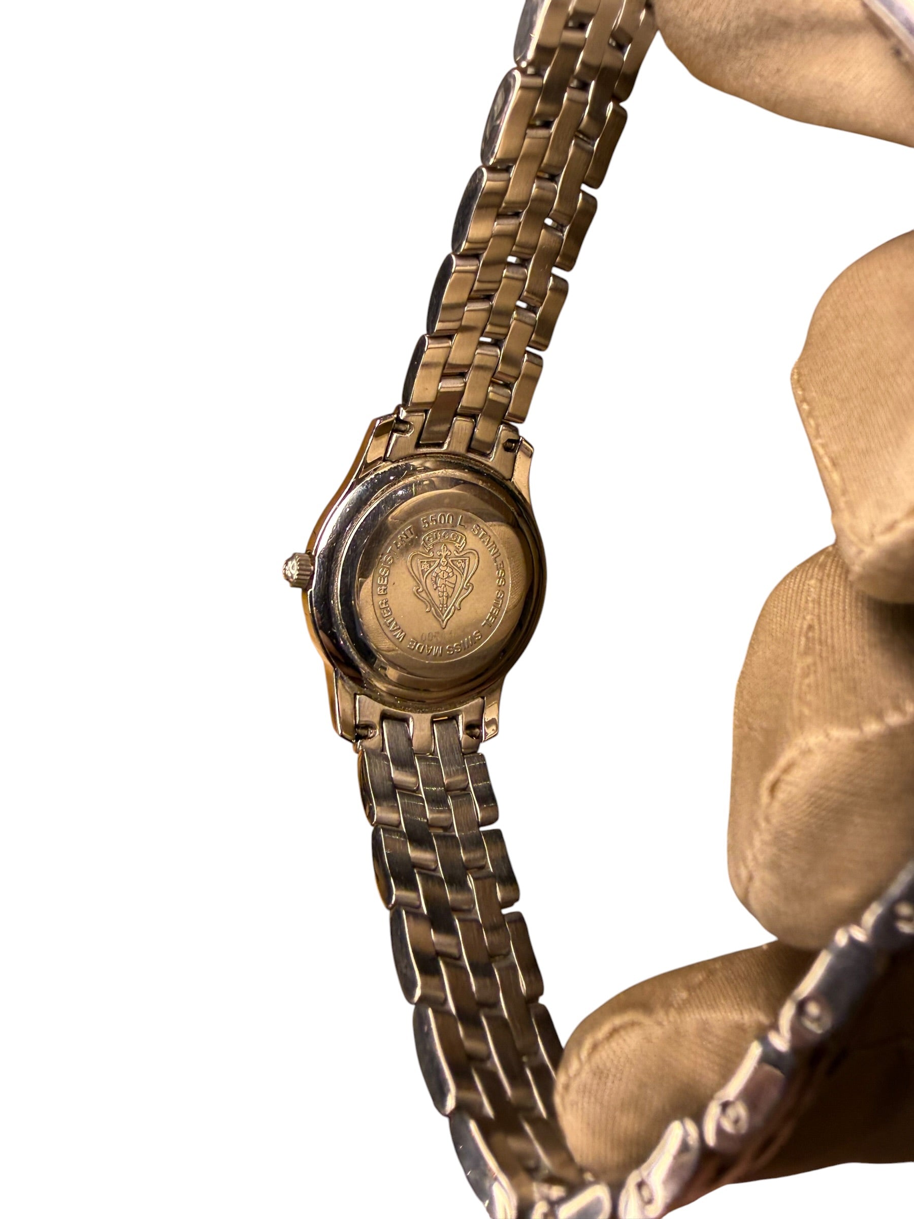 Gucci 5500L Silver Roman Dial