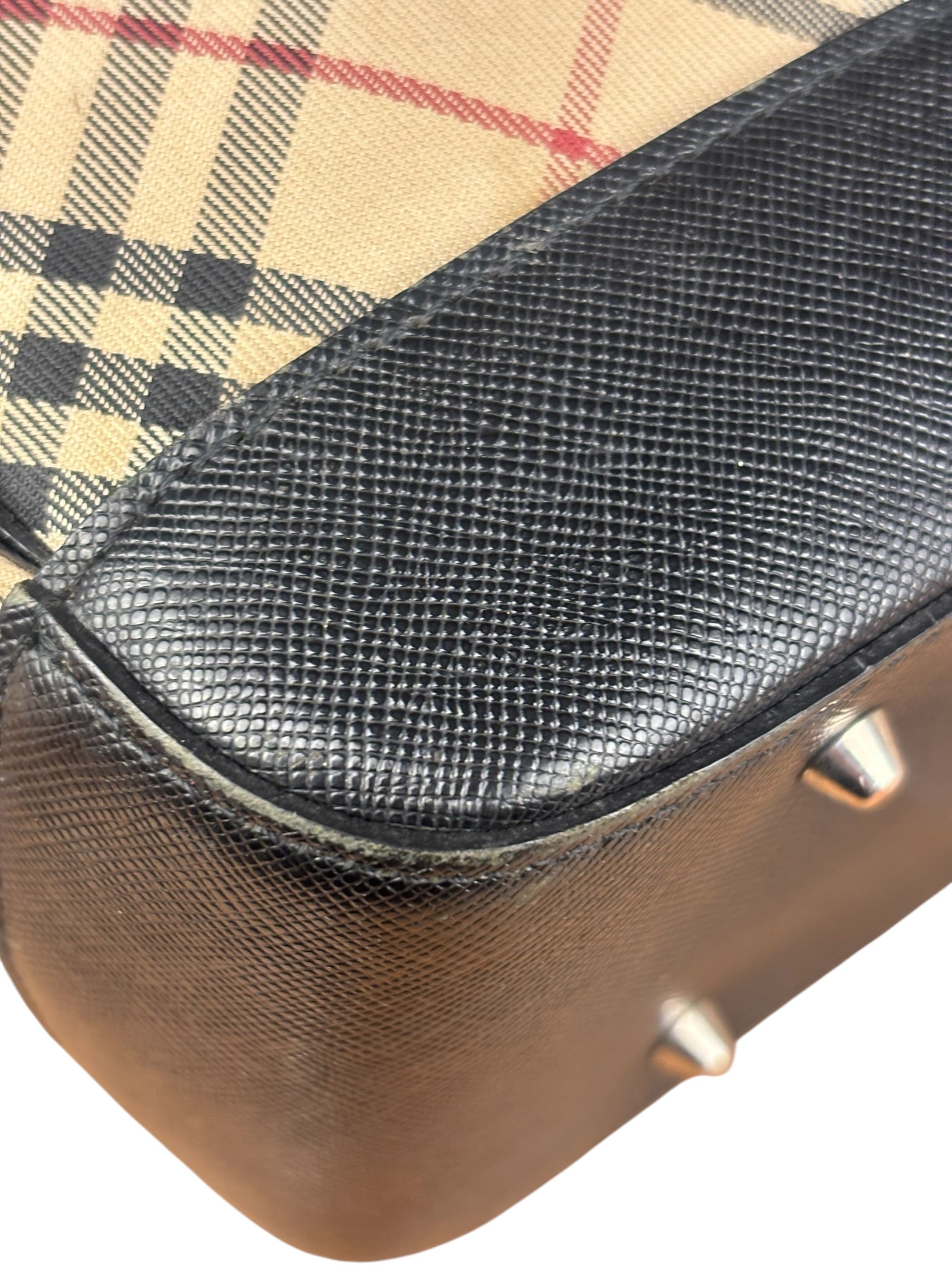 Burberry Vintage Nova Check Shoulder Bag