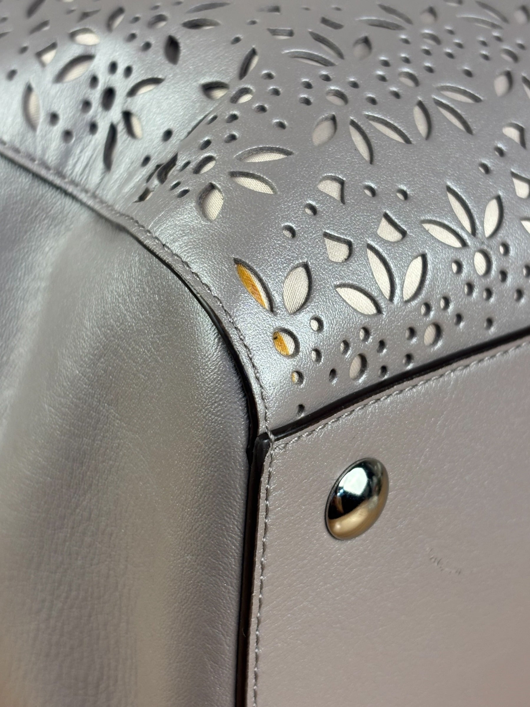 Coach Putty Grey Leather Taylor Eyelet Caryall Shoulder Bag
