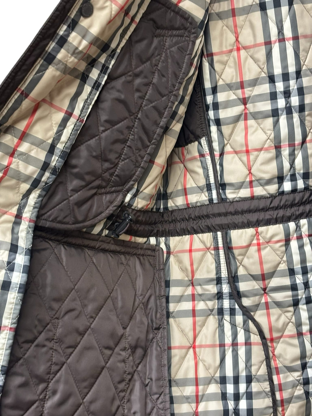 Burberry Vintage Nylon Quilted Zip Up Jacket