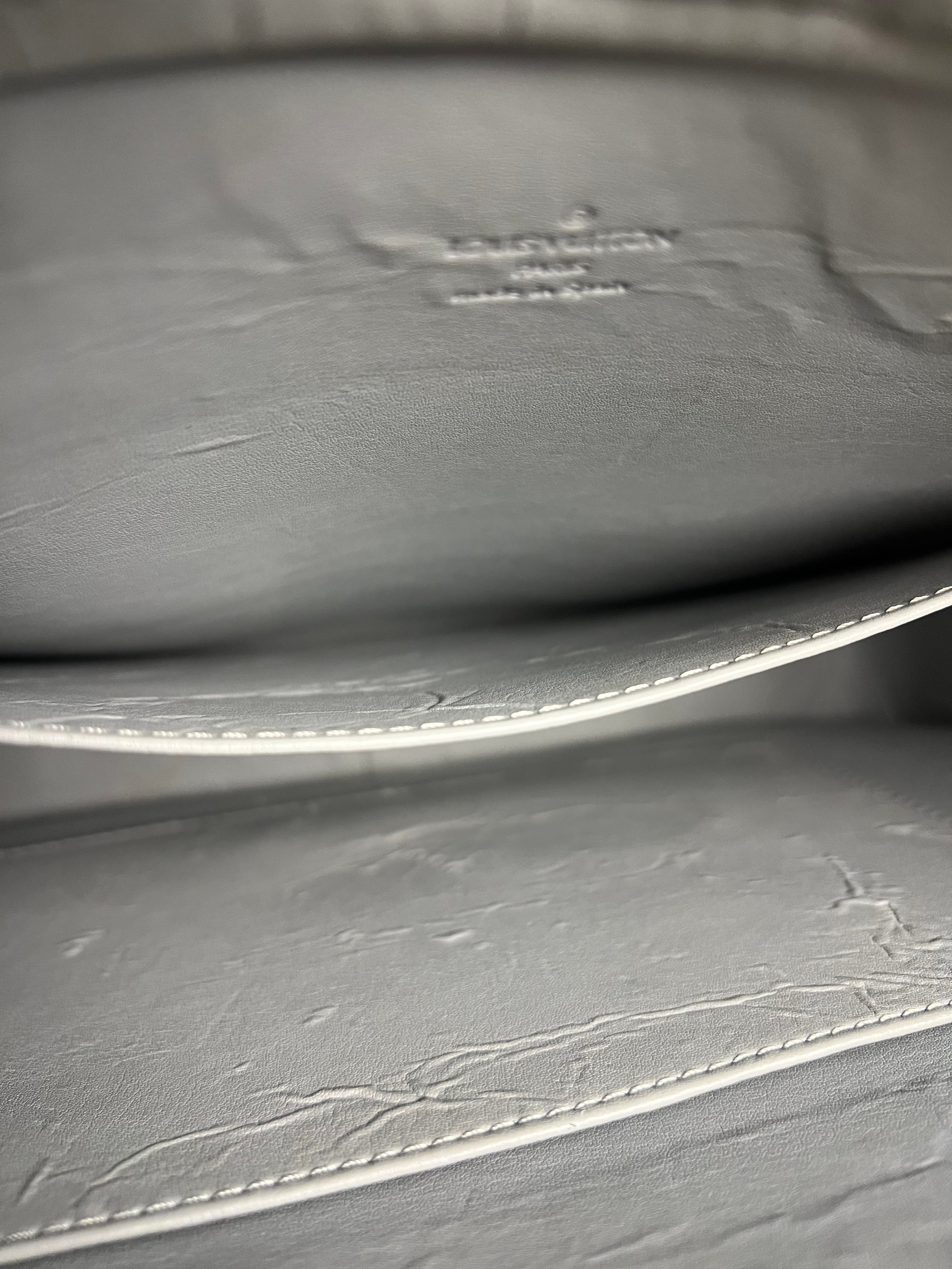 Louis Vuitton Vernis Monogram Columbus Handbag