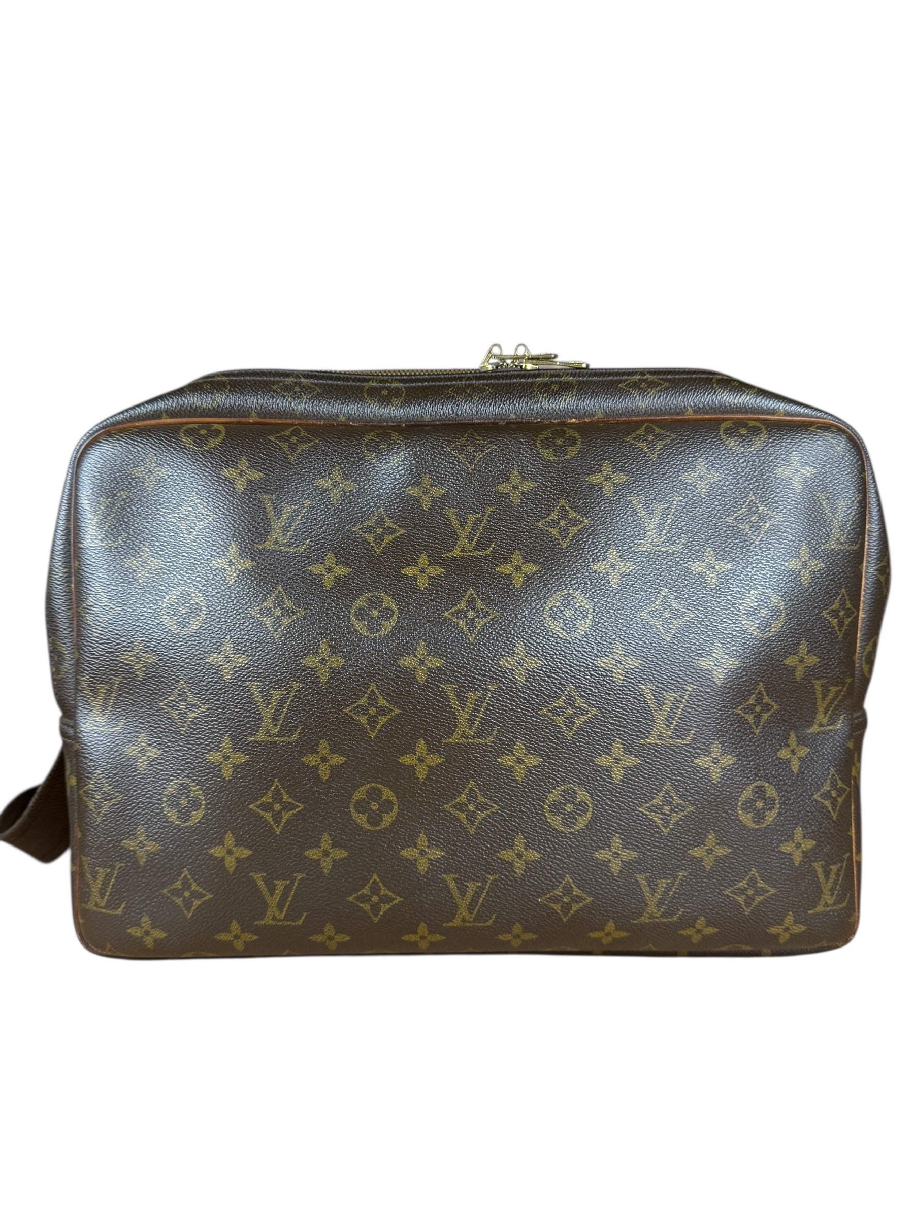 Louis Vuitton Monogram Reporter GM
