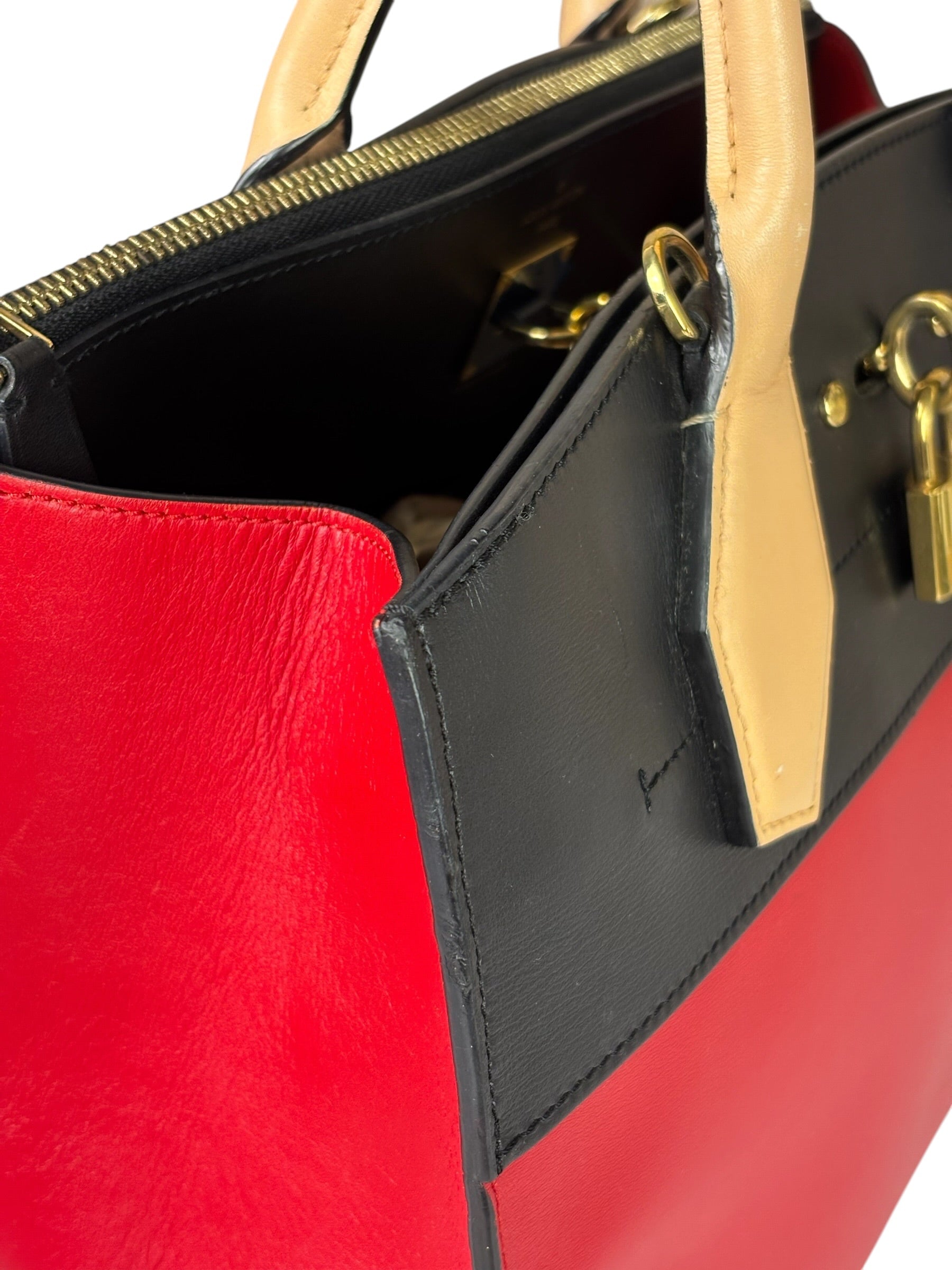 Louis Vuitton Red Leather City Steamer Handbag MM