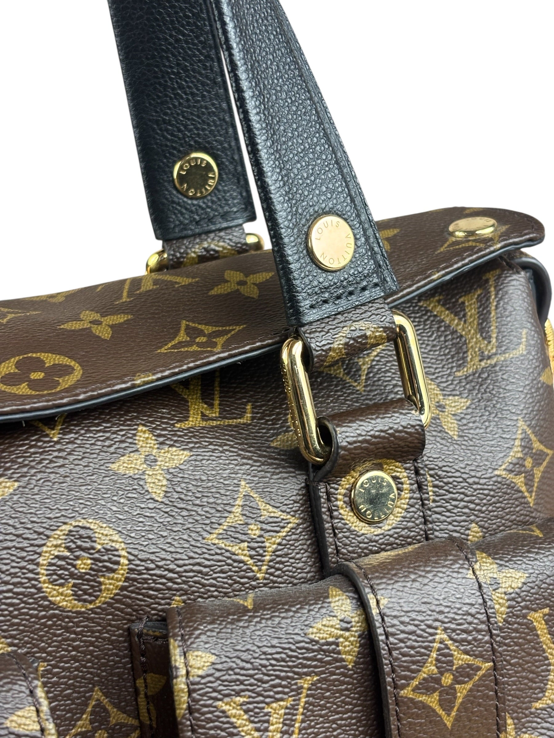 Louis Vuitton Monogram Manhattan NM Handbag
