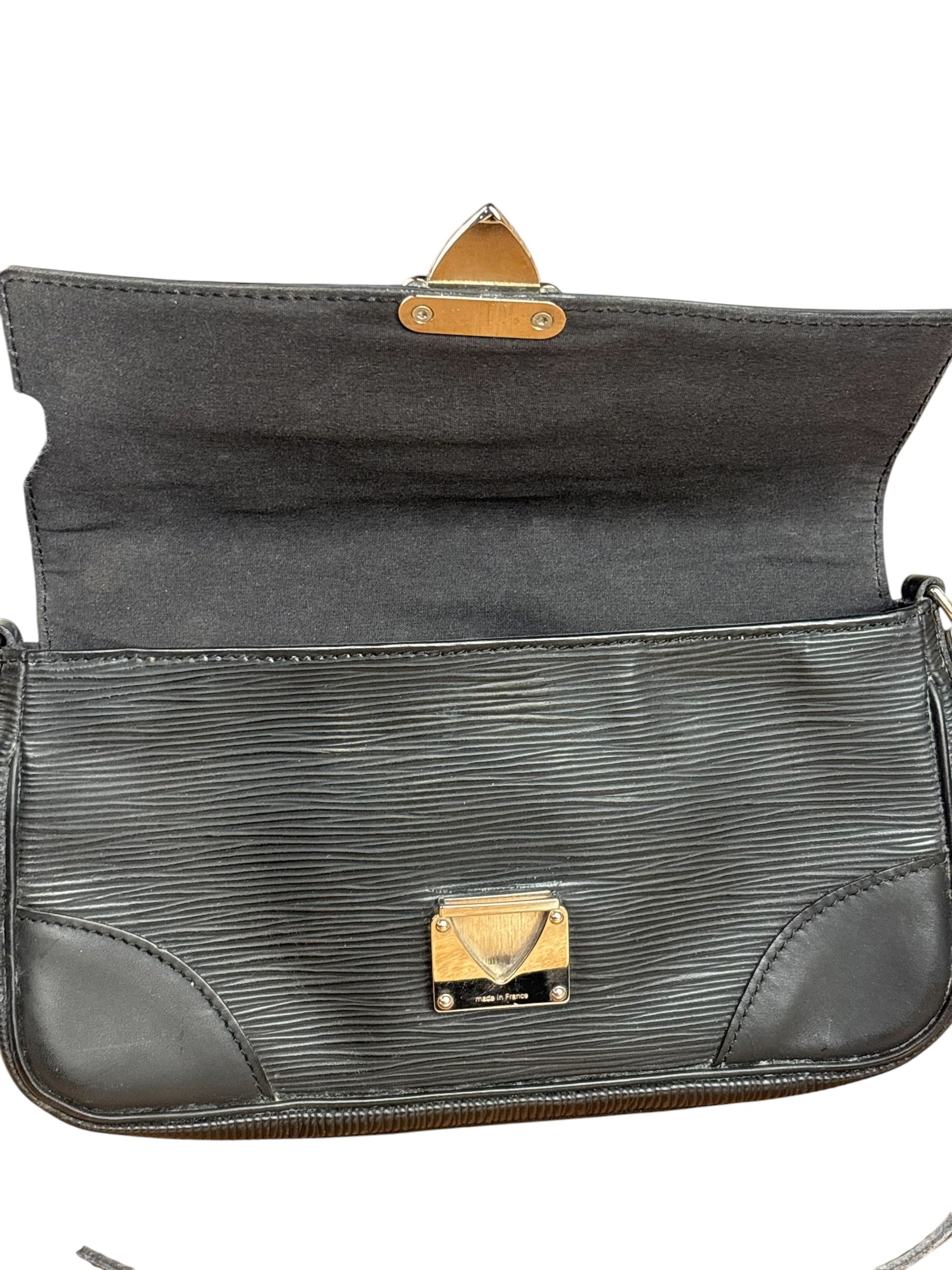 Louis Vuitton Black Epi Leather Segur Pochette