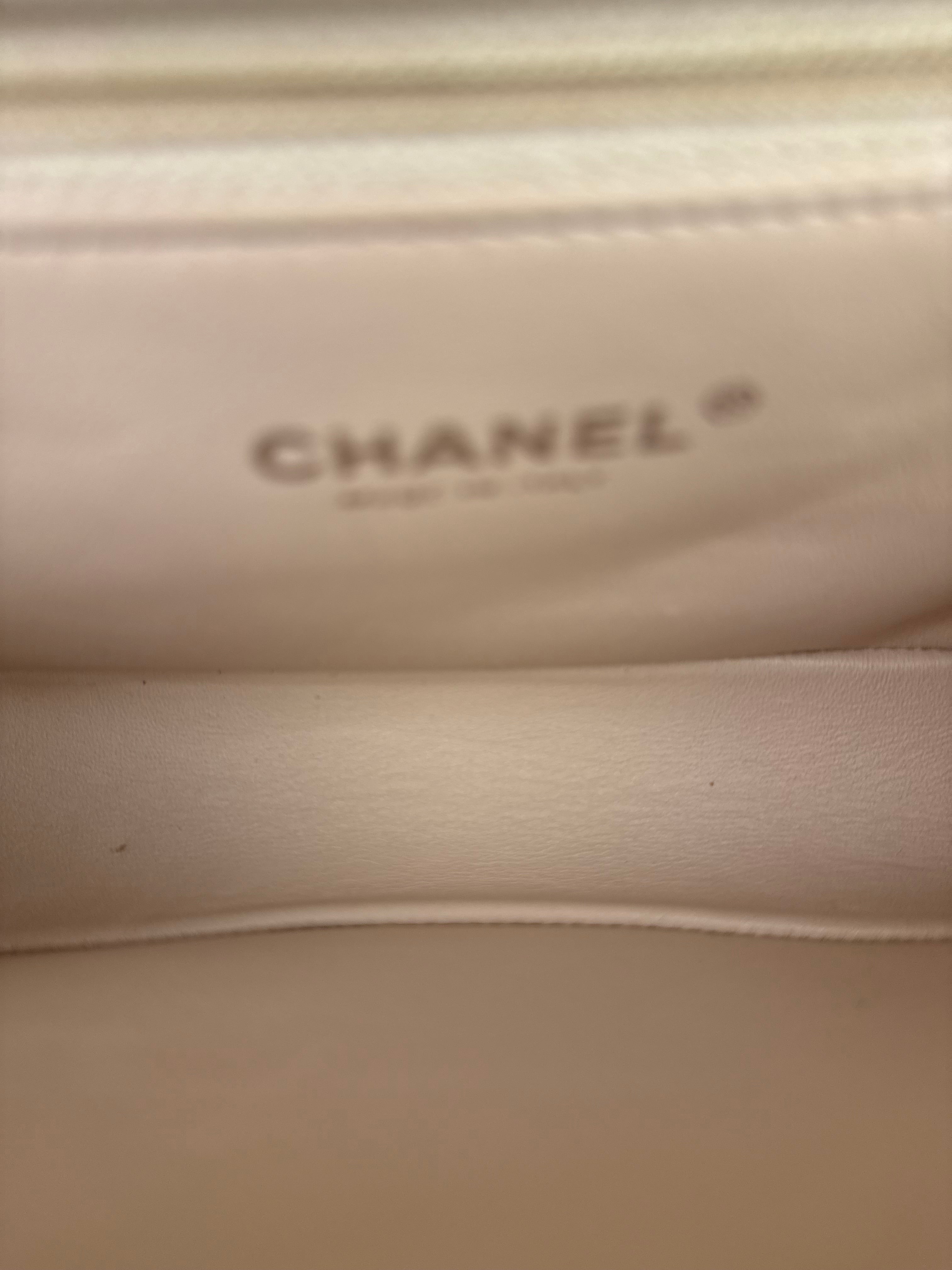 Chanel Cream Quilted Leather Flap Bag 2018