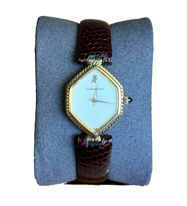 Audemars Piguet 997 18K Yellow Gold 21x28 mm