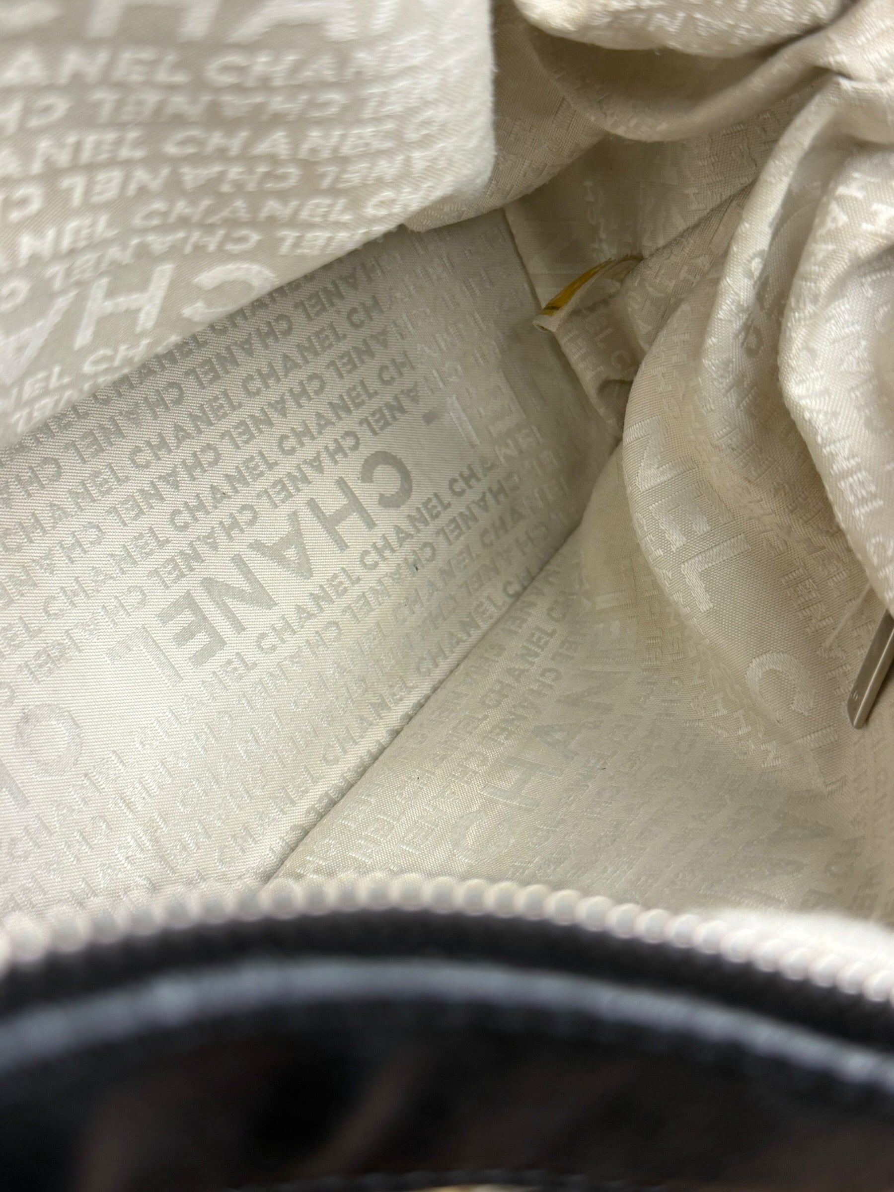 Chanel Black/Beige Tweed Clover Hobo Shoulder Bag '05-'06
