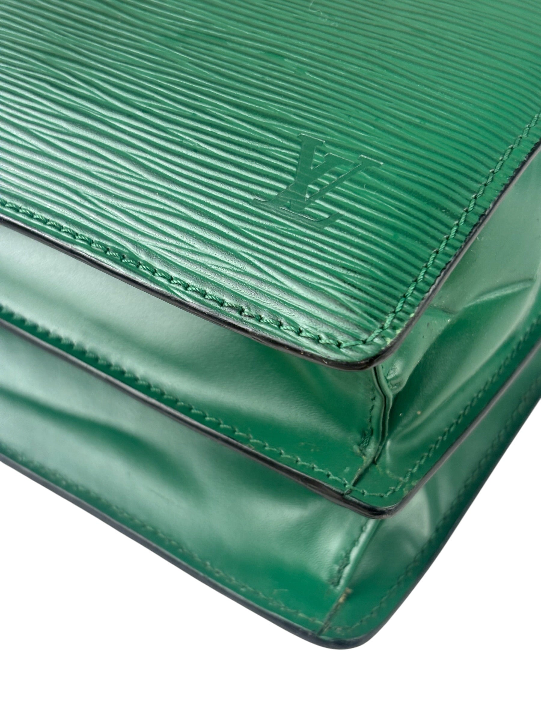 Louis Vuitton Borneo Green Epi Leather Capucines Crossbody Bag