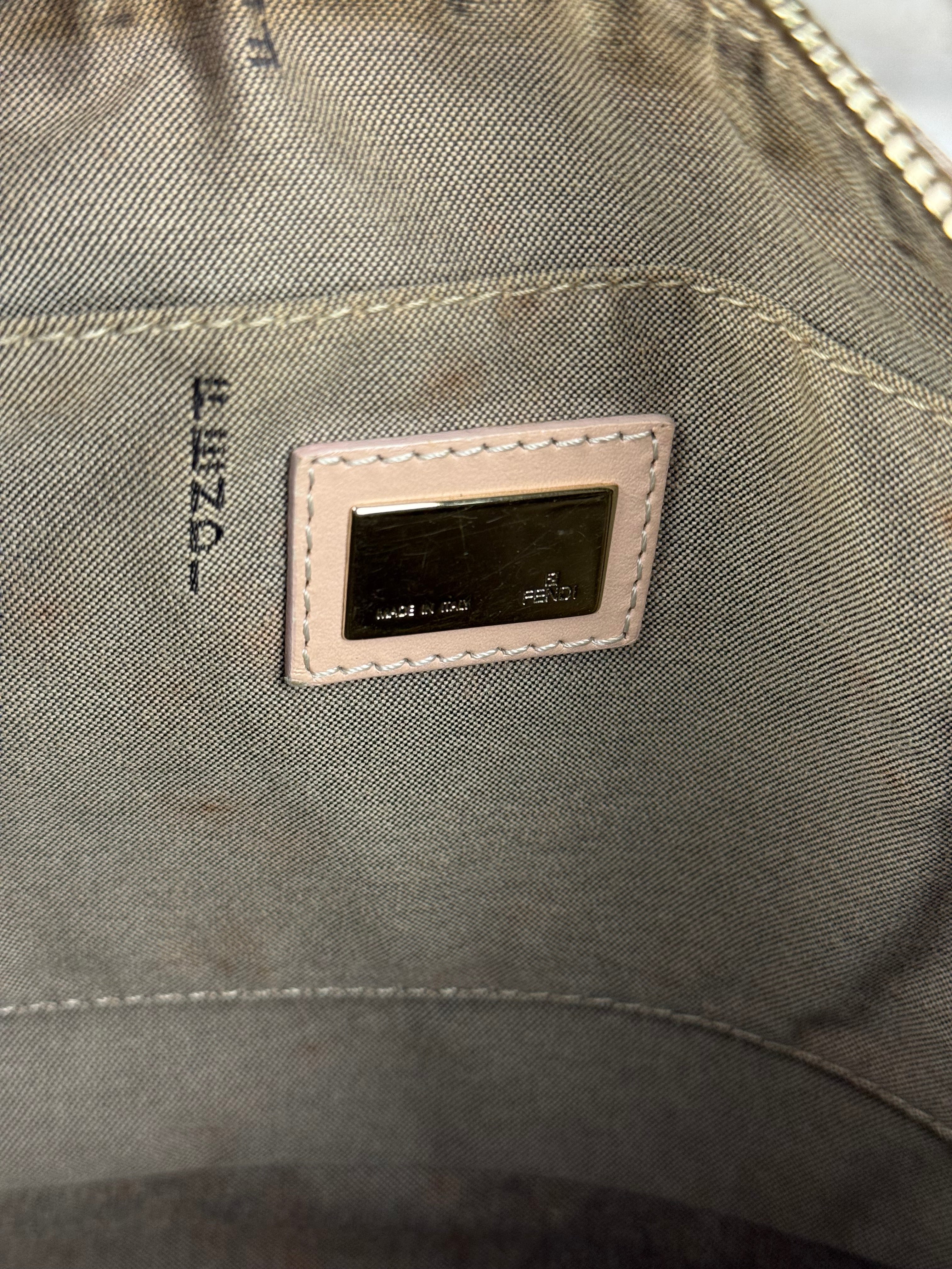 Fendi Vintage FF Beige Pochette
