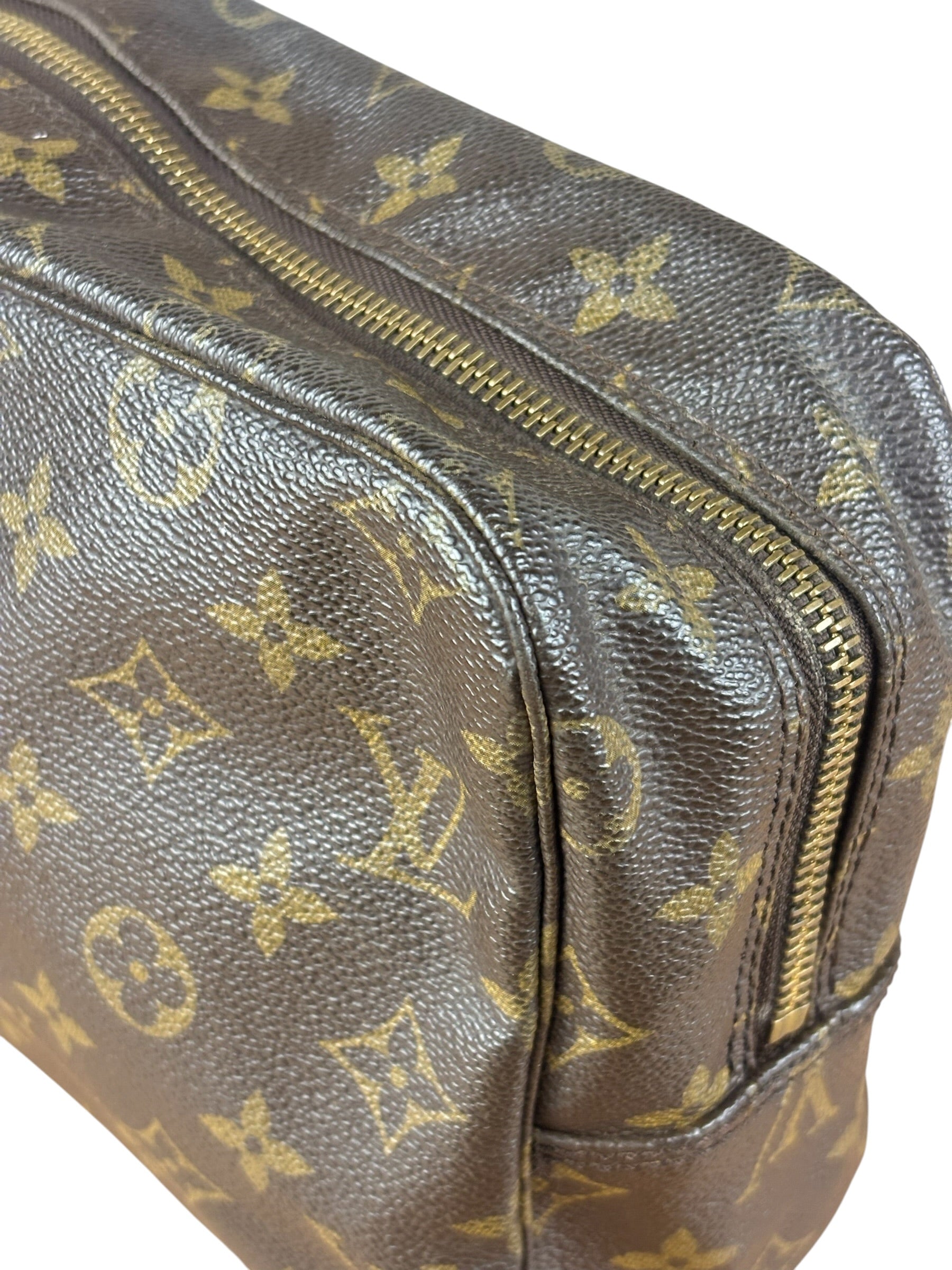 Louis Vuitton Canvas Monogram Trousse Toilette Cosmetic Poch 28