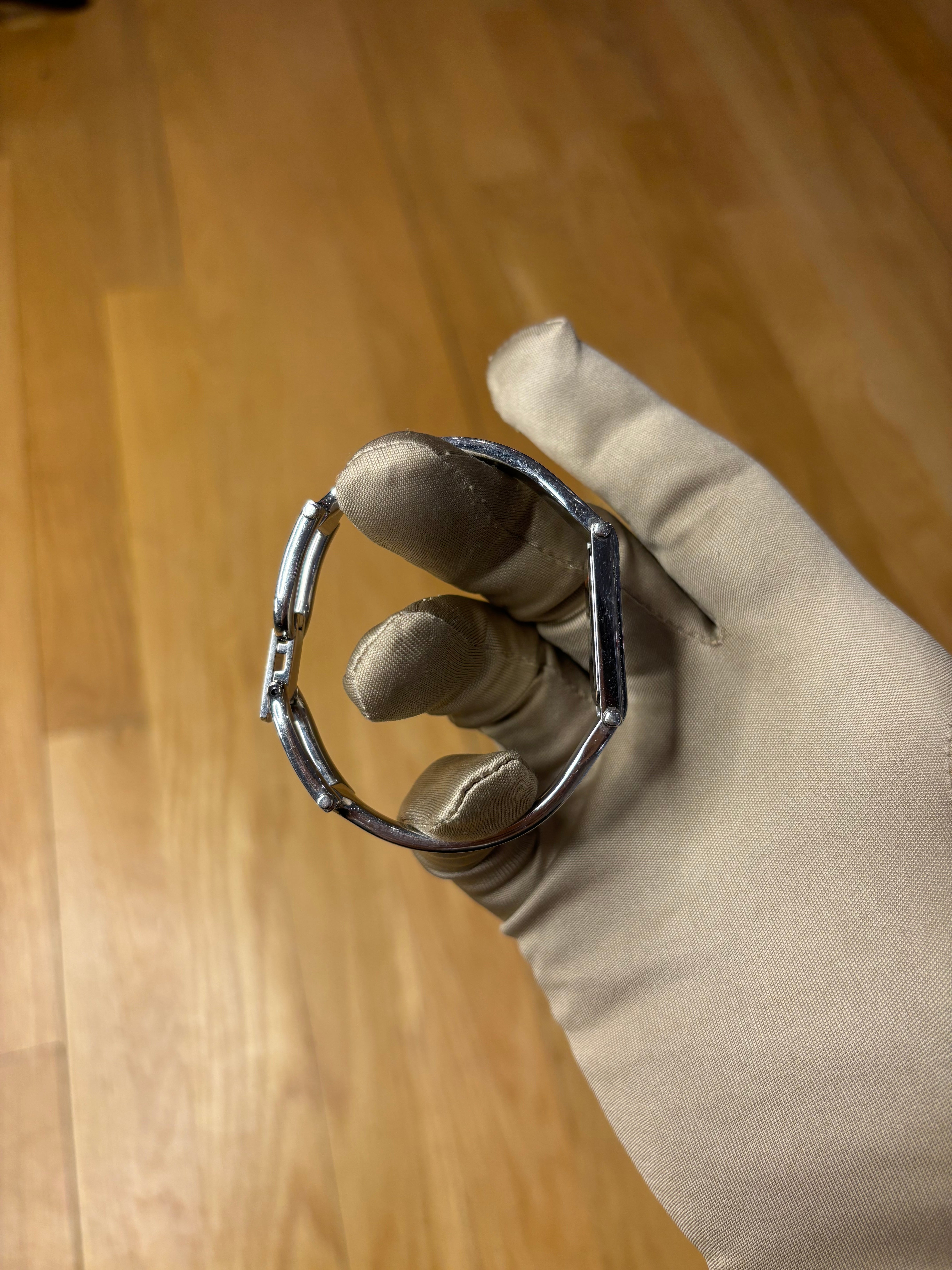 Gucci 1500L Blue 12&6 Dial