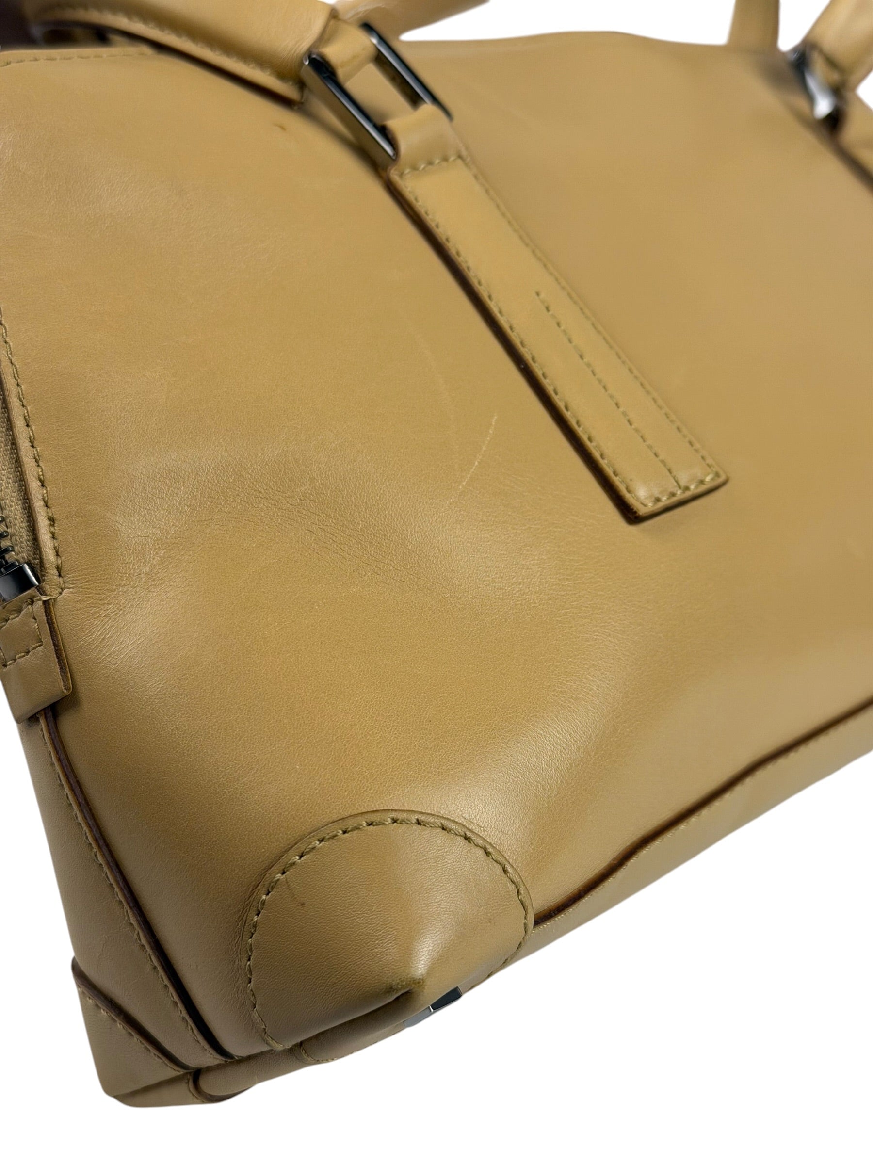 Gucci Vintage Leather Shoulder Bag