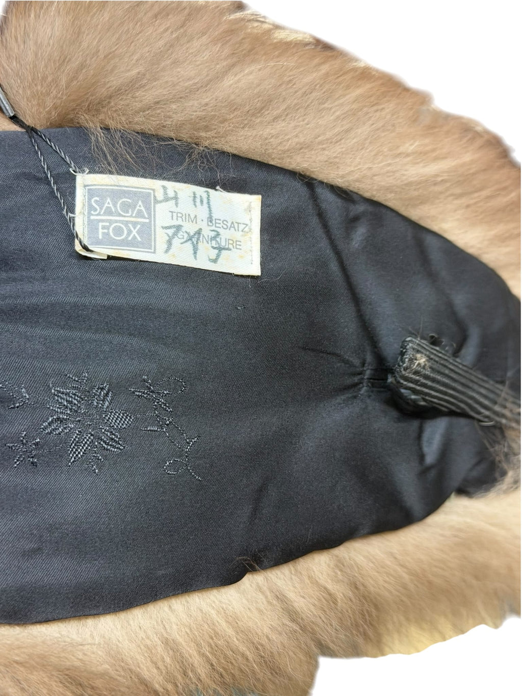 Vintage Dark Brown/White Fox Fur Clip-On Stole