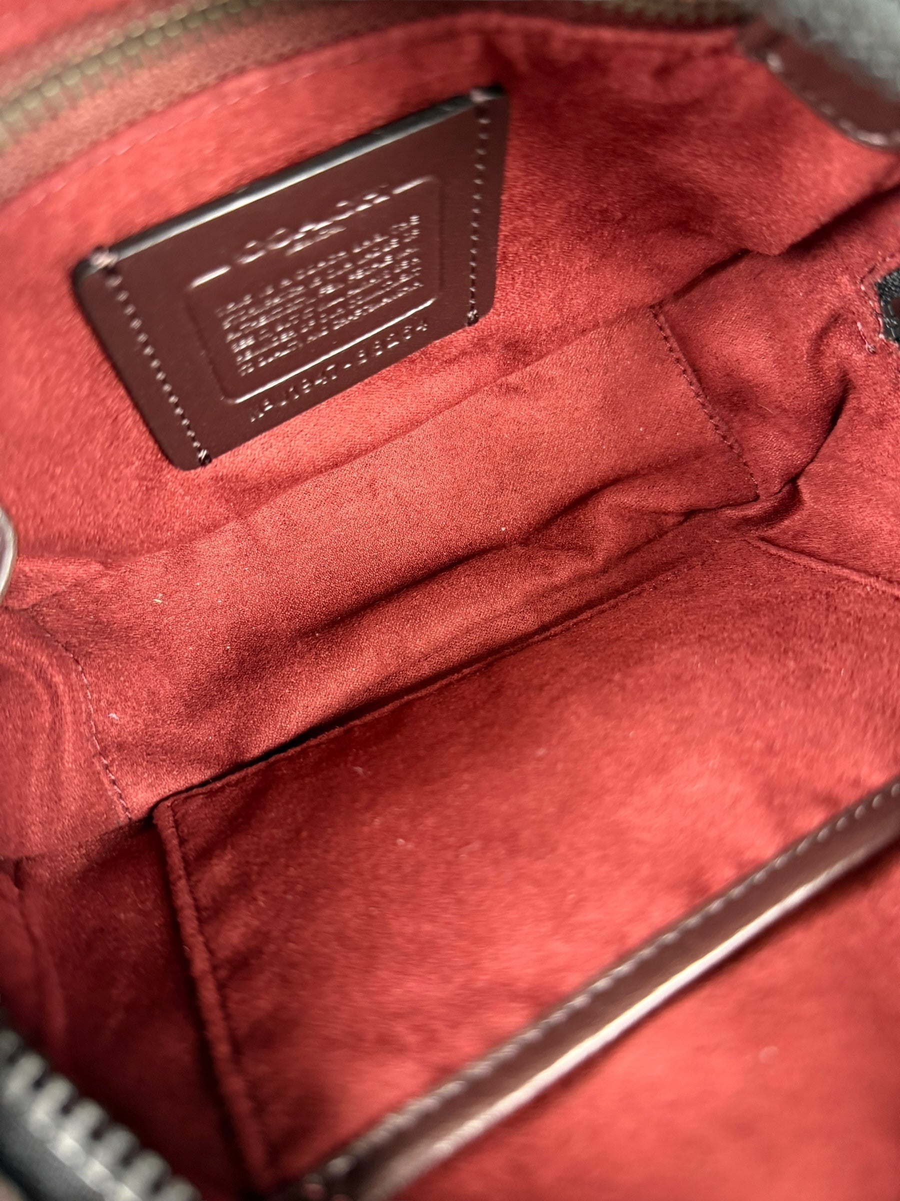 Coach Heartbeat Horse Camer Shoulder Bag