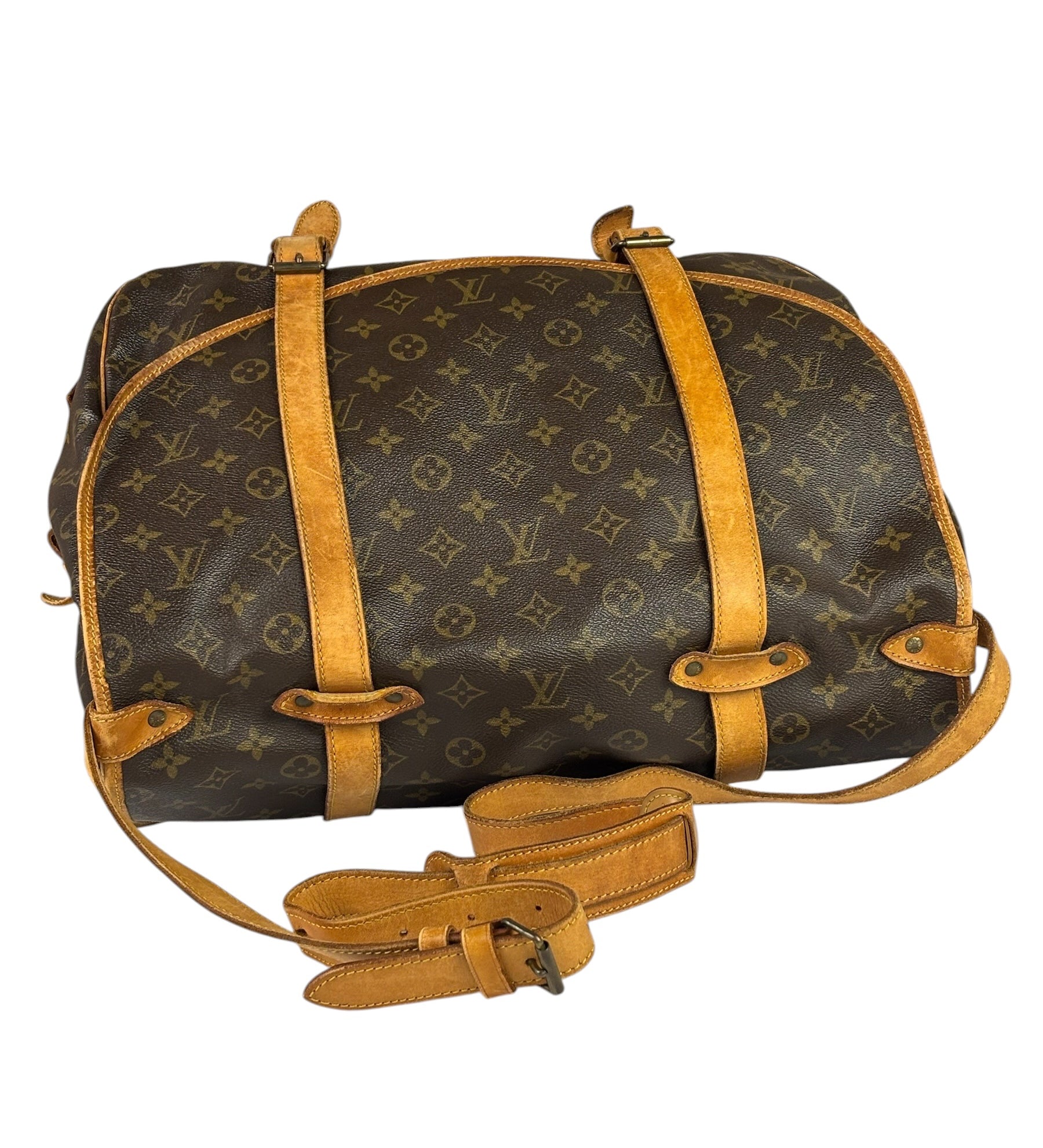Louis Vuitton Monogram Saumur 43 Messenger Bag