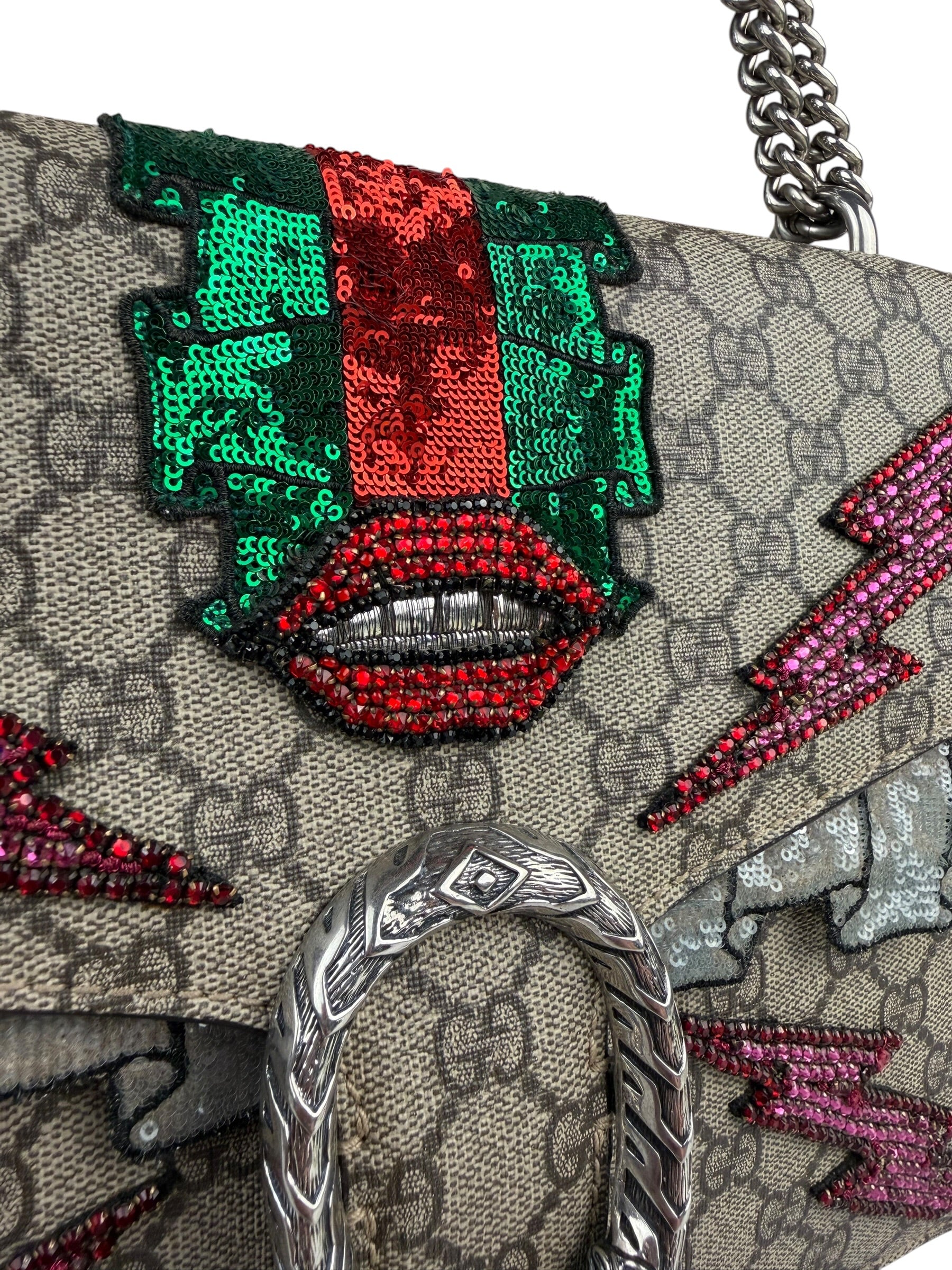 Gucci Beige GG Supreme Medium Dionysus Flap Bag