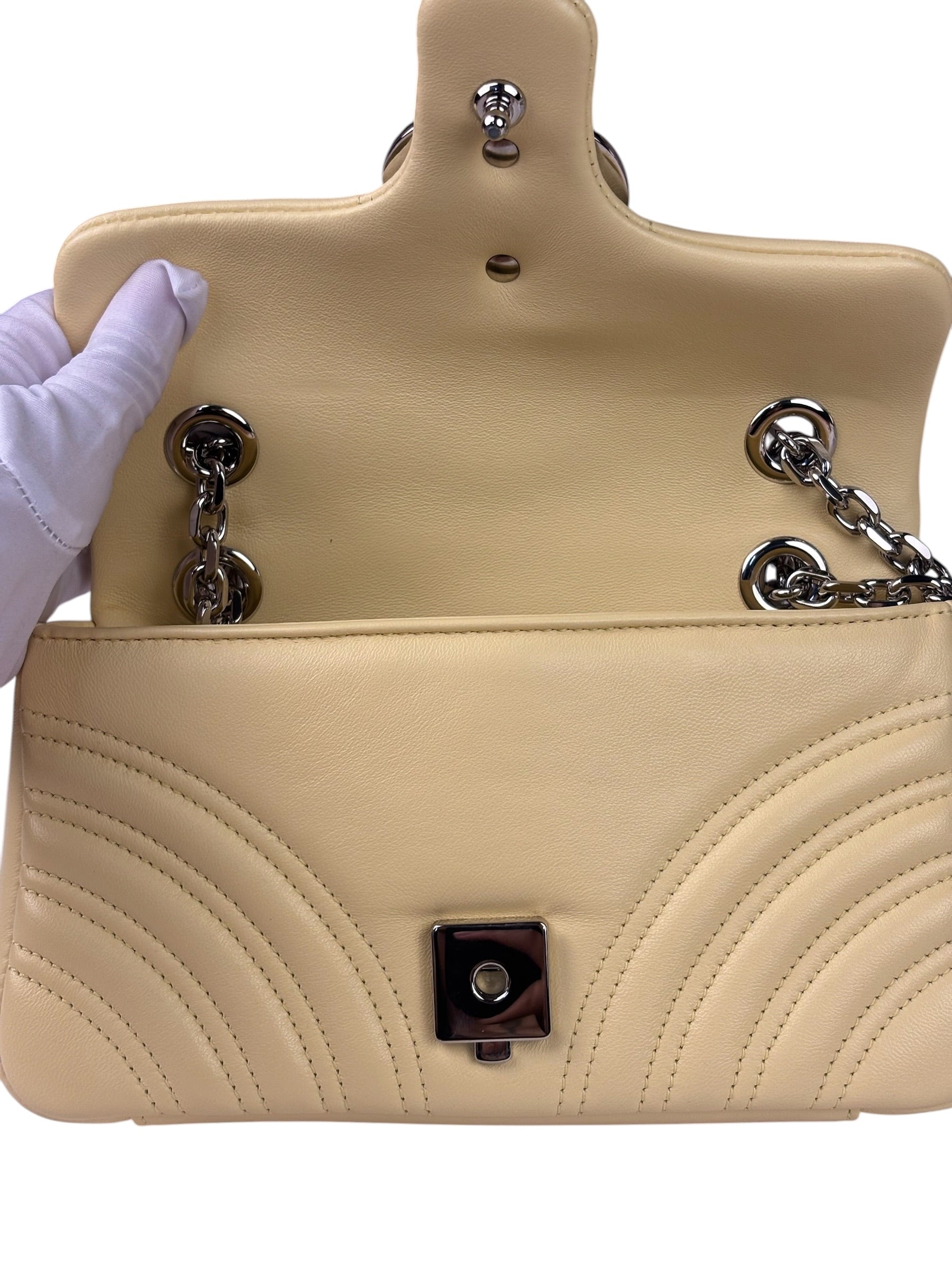 Gucci Yellow Leather Matelasse Marmont Shoulder Bag