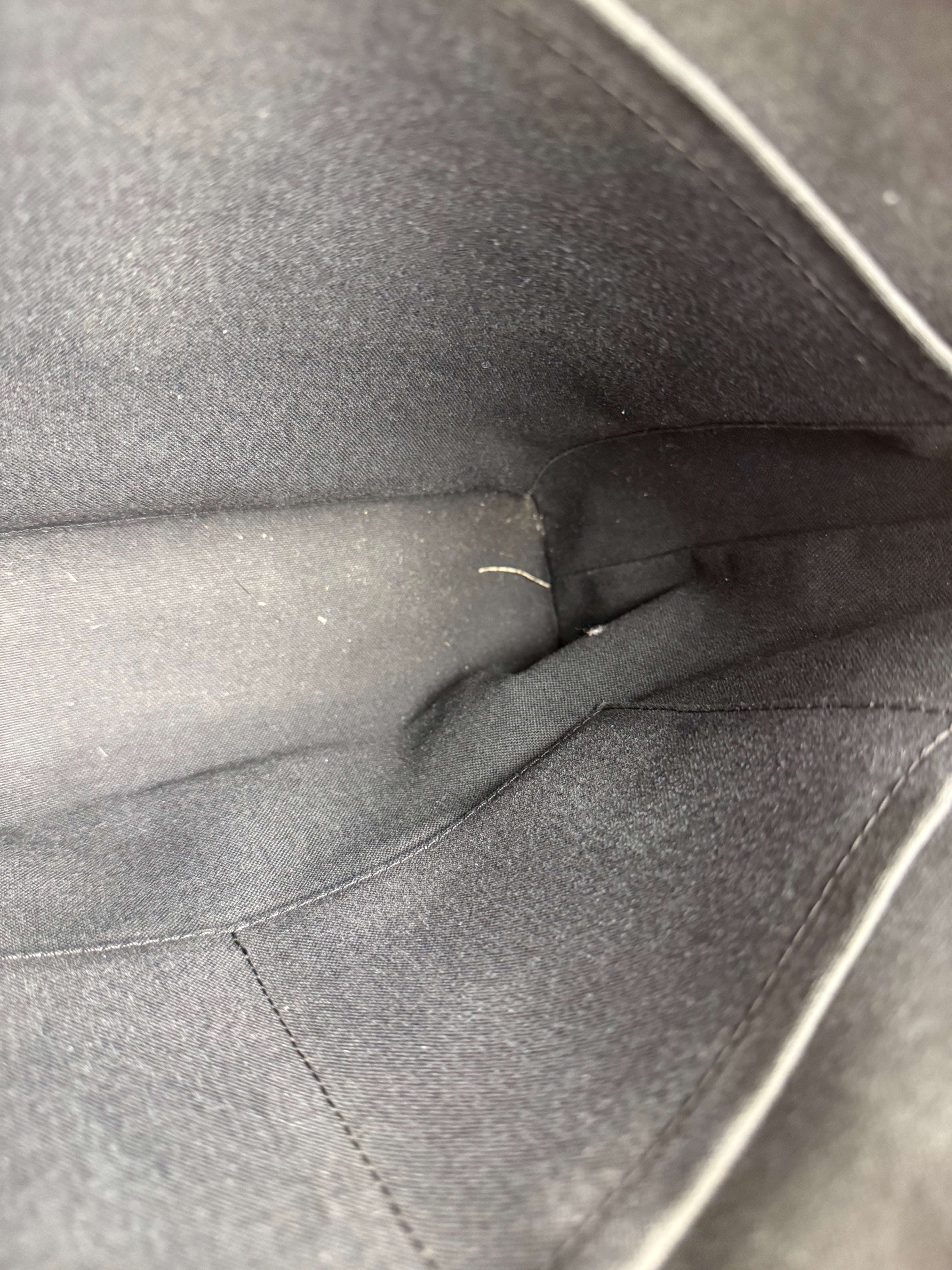 Louis Vuitton Noir Damier Mick Messanger Bag