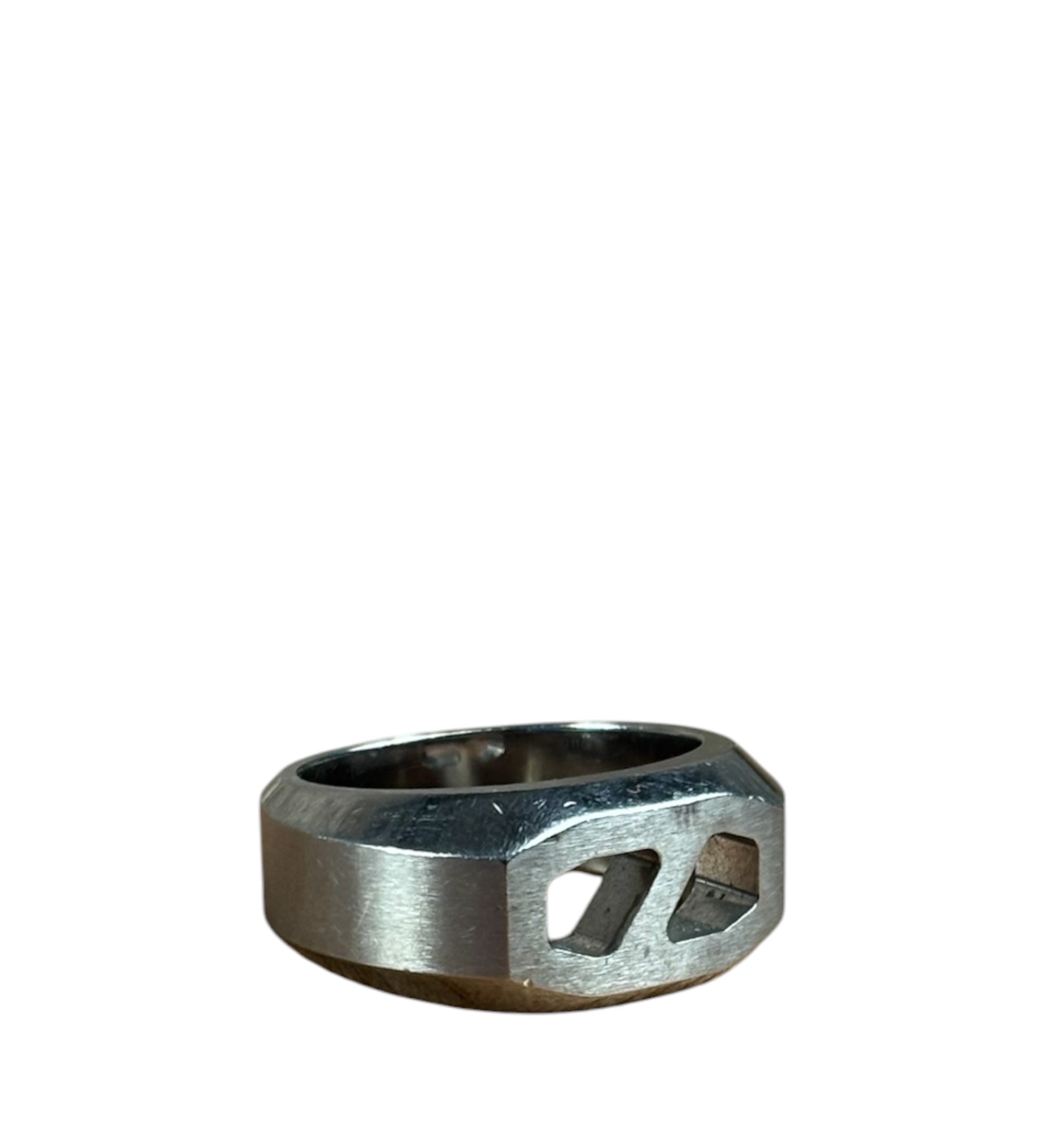Hermes Delta Ring