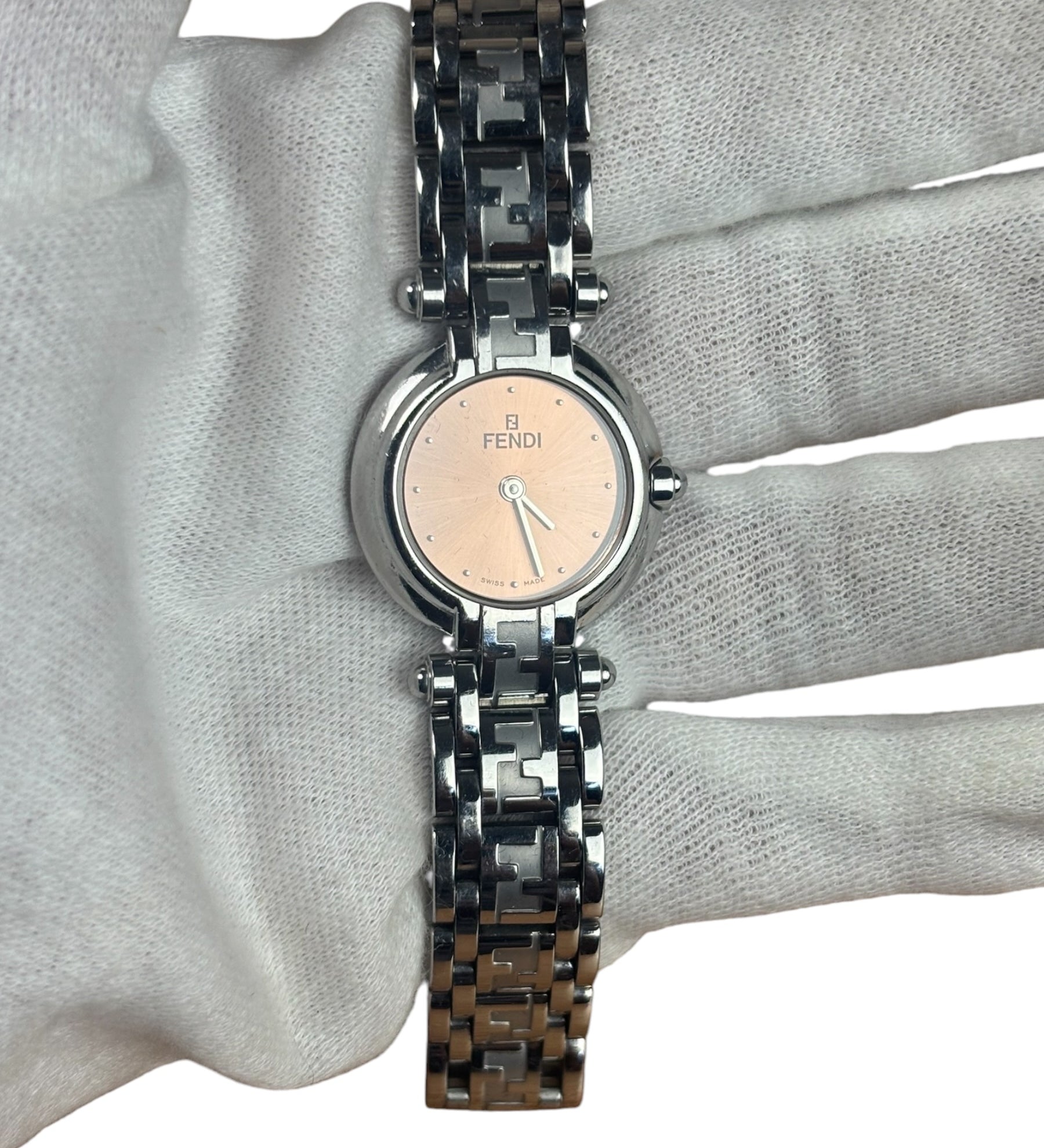 Fendi 750L Salmon Round Dial