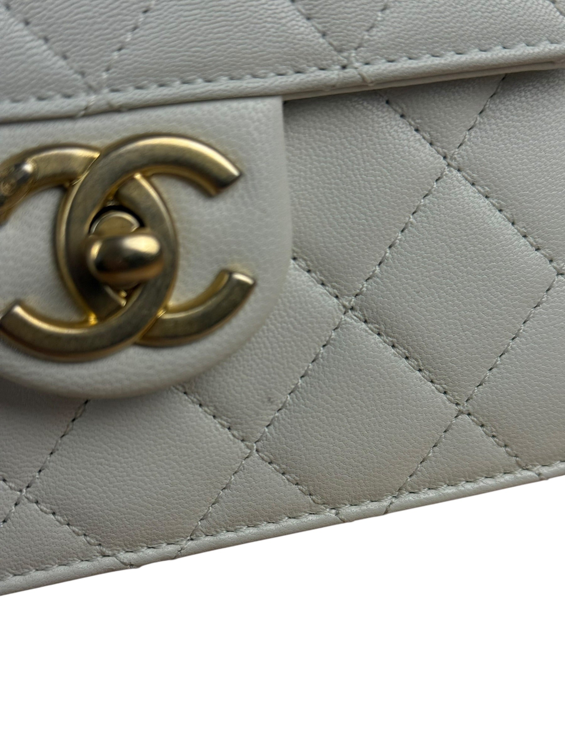 Chanel Small Chic Pearls White Flap Bag 2019