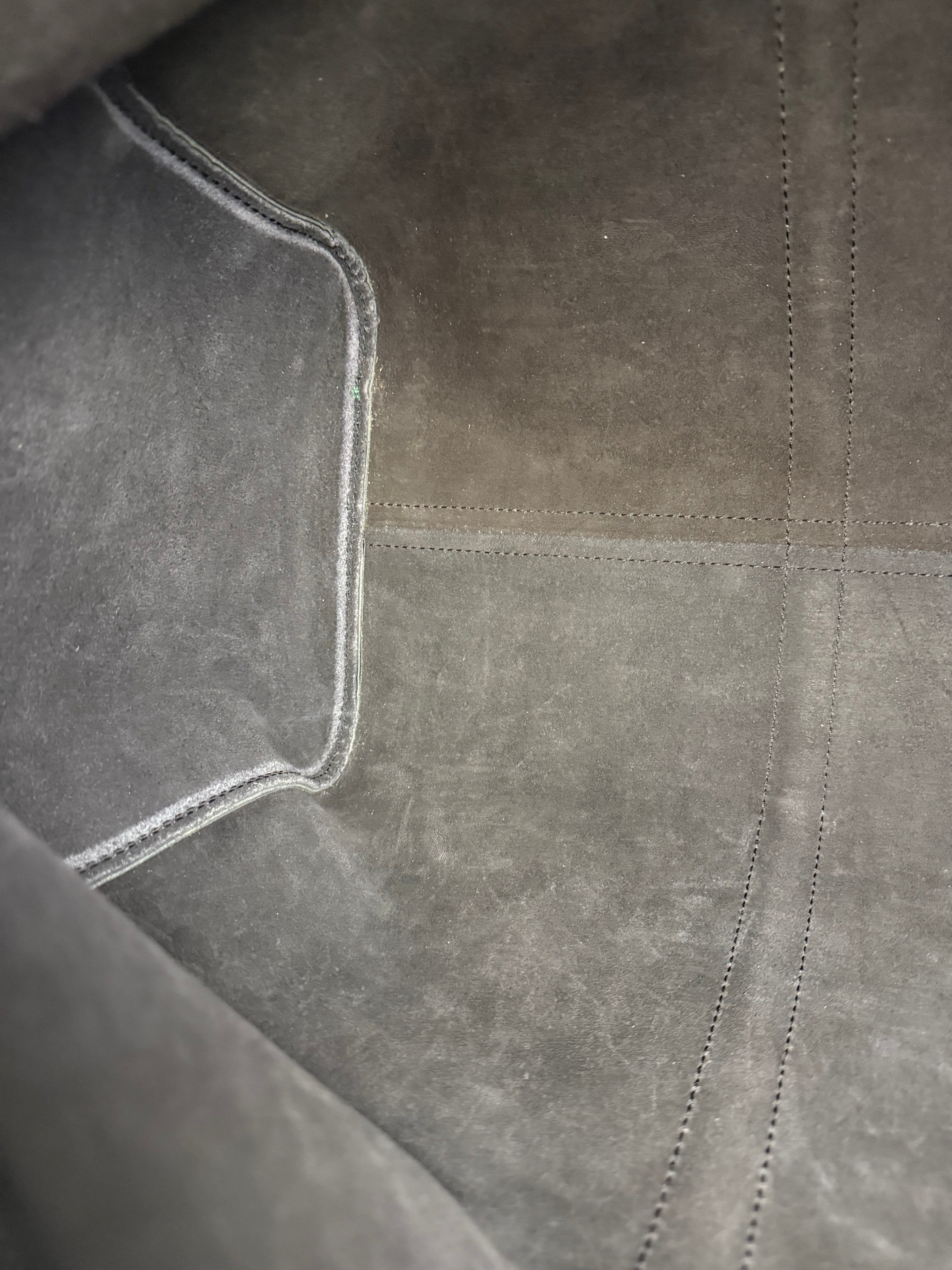 Louis Vuitton Noir Epi Leather Keepall 55