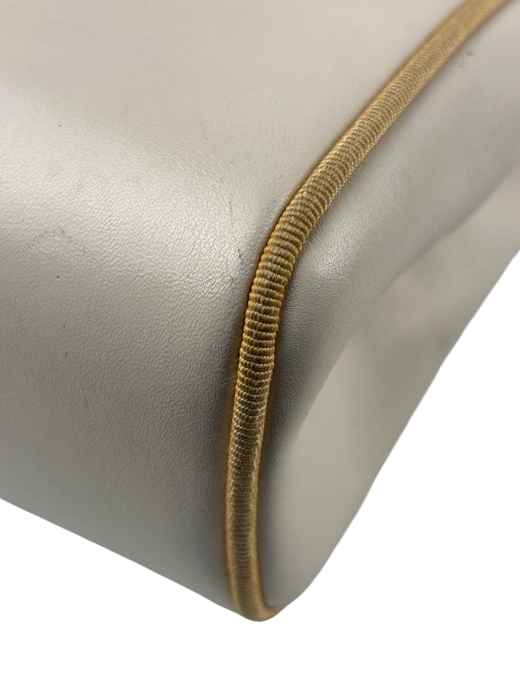 Salvatore Ferragamo Vintage Cream Vara Leather Crossbody Shoulder Bag