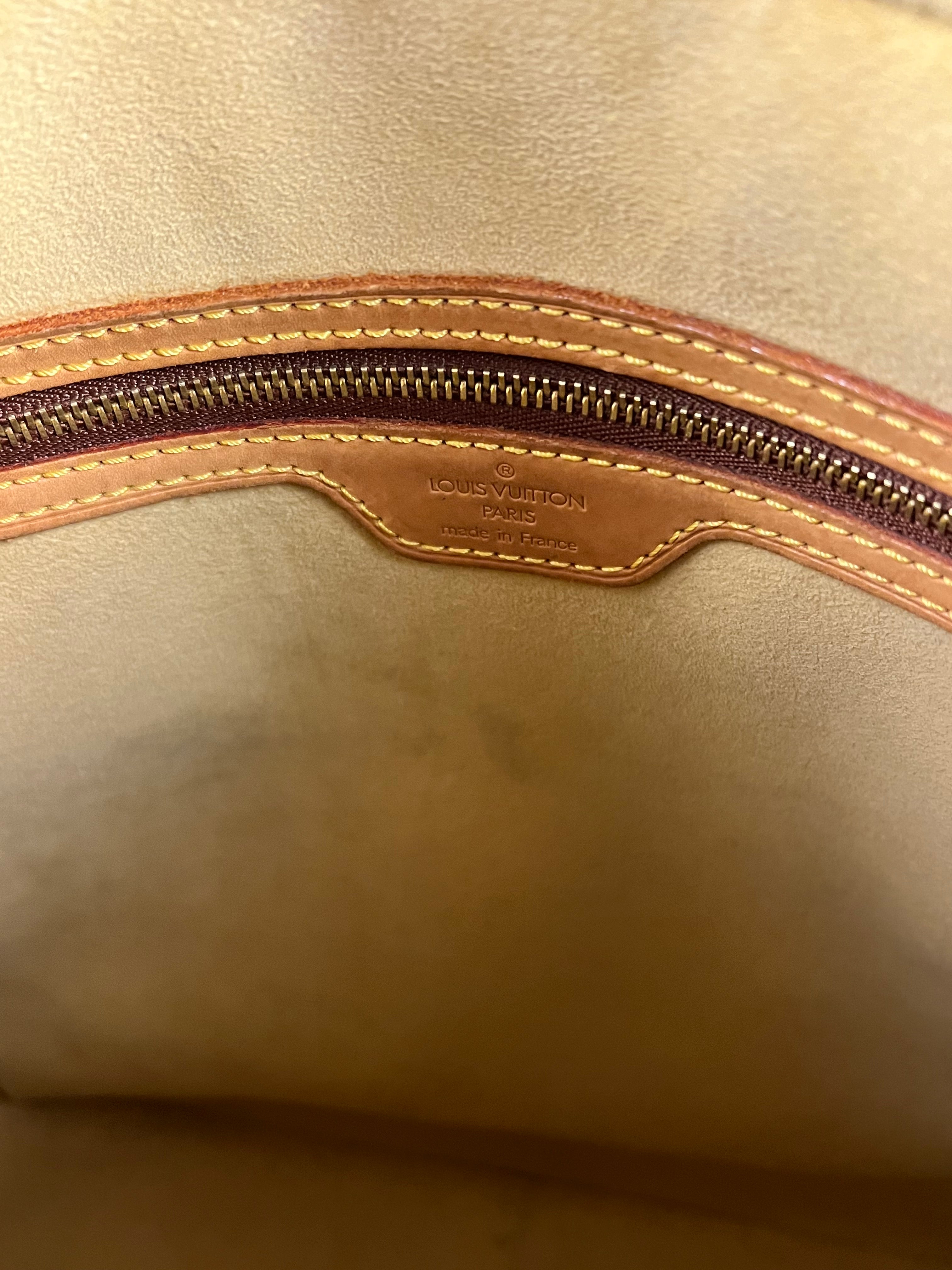 Louis Vuitton Monogram Looping Handbag GM