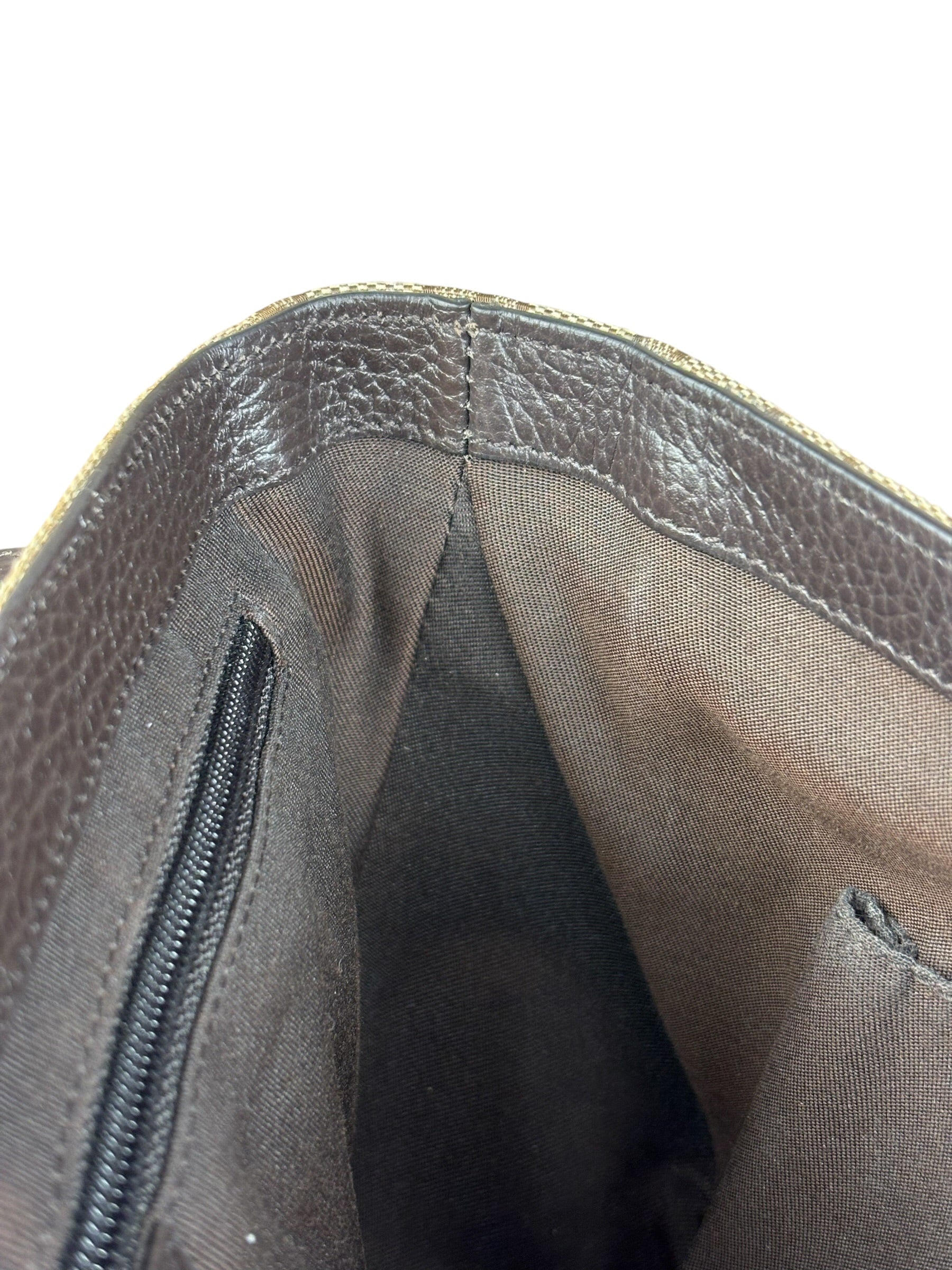 Gucci GG Canvas Print Flap Messenger Bag