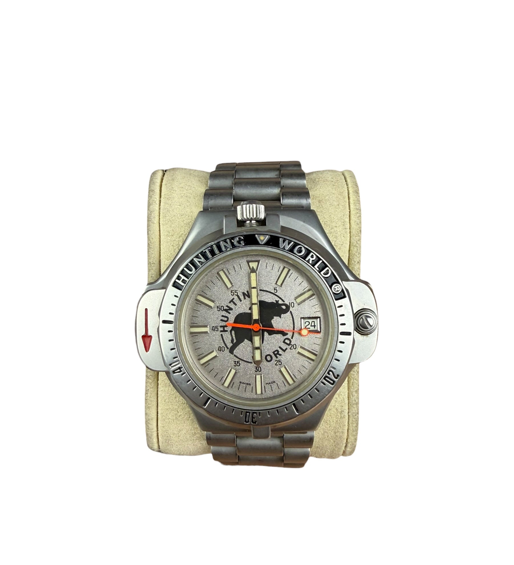 Hunting World Sliding Compass Watch