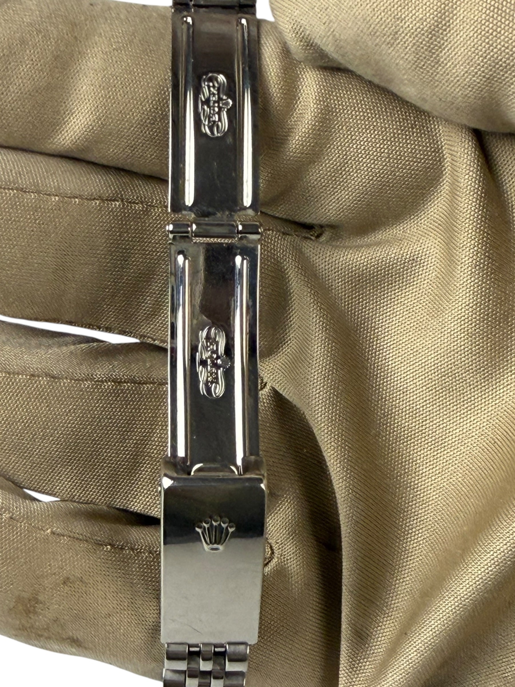 Rolex Oyster Perpetual 67194 Silver Stick Dial 1995