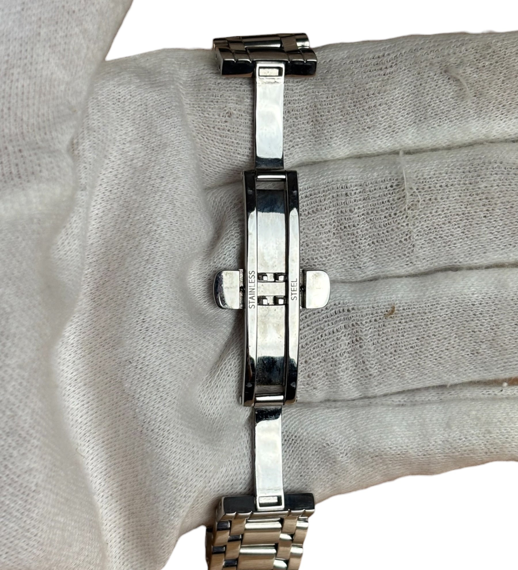 Fendi 7000L Black Dial Tank Stainless Steel Band