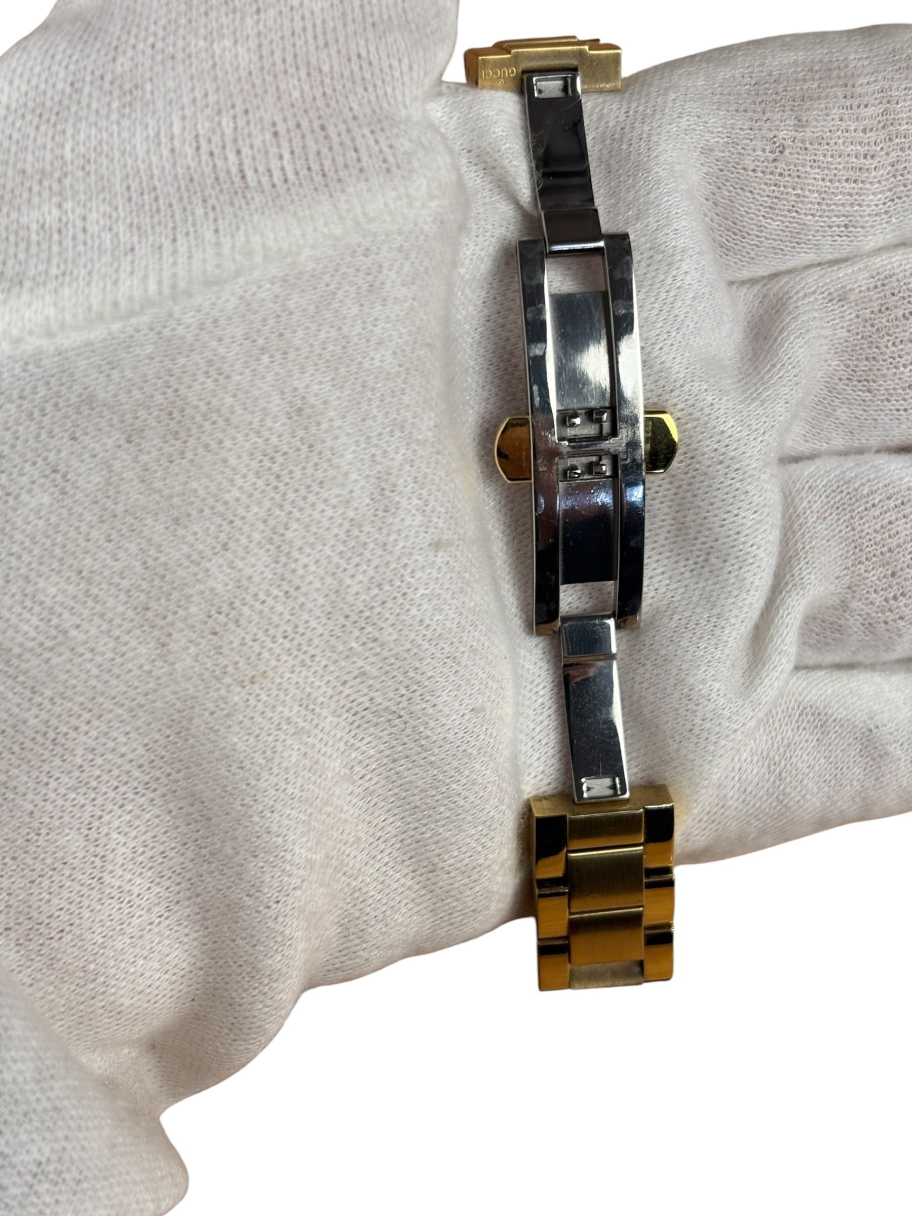 Gucci Vintage White Dial Rectangular Link Bracelet Watch