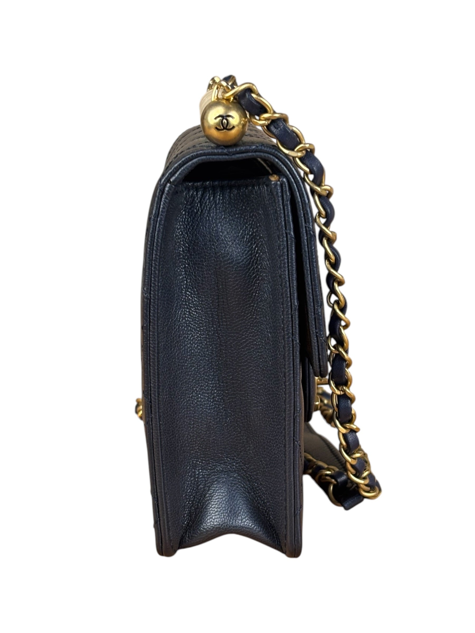 Chanel Chic Pearl Flap Shoulder/Crossbody Bag