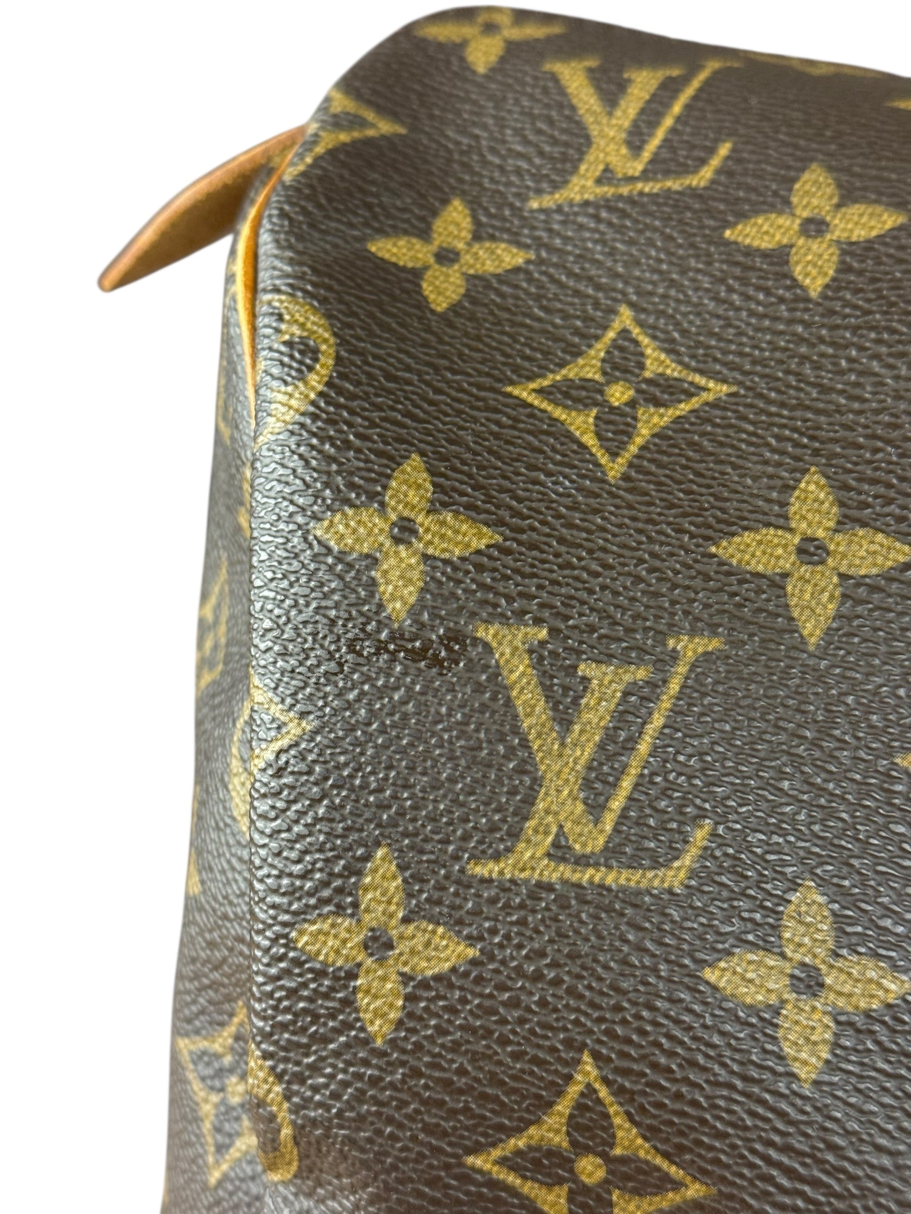 Louis Vuitton Monogram Speedy 40