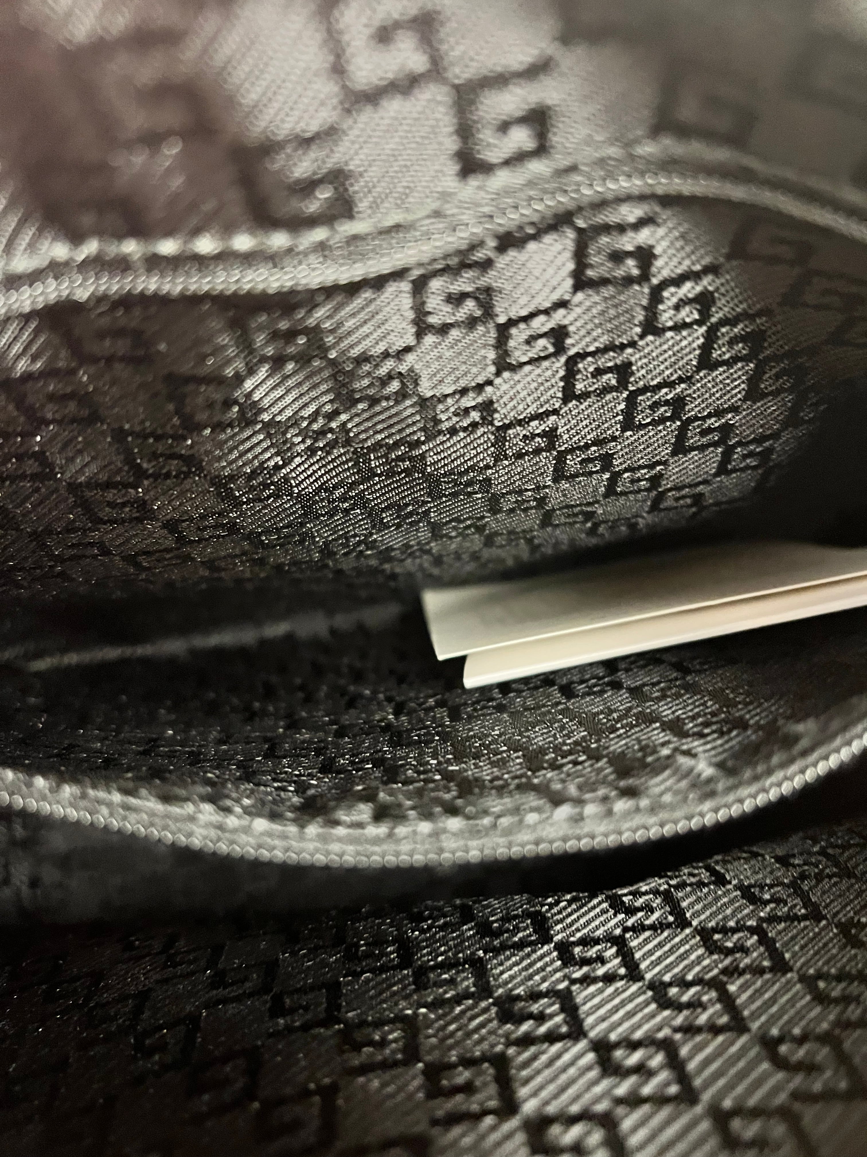 Gucci Sylvie Vintage Hobo Bag