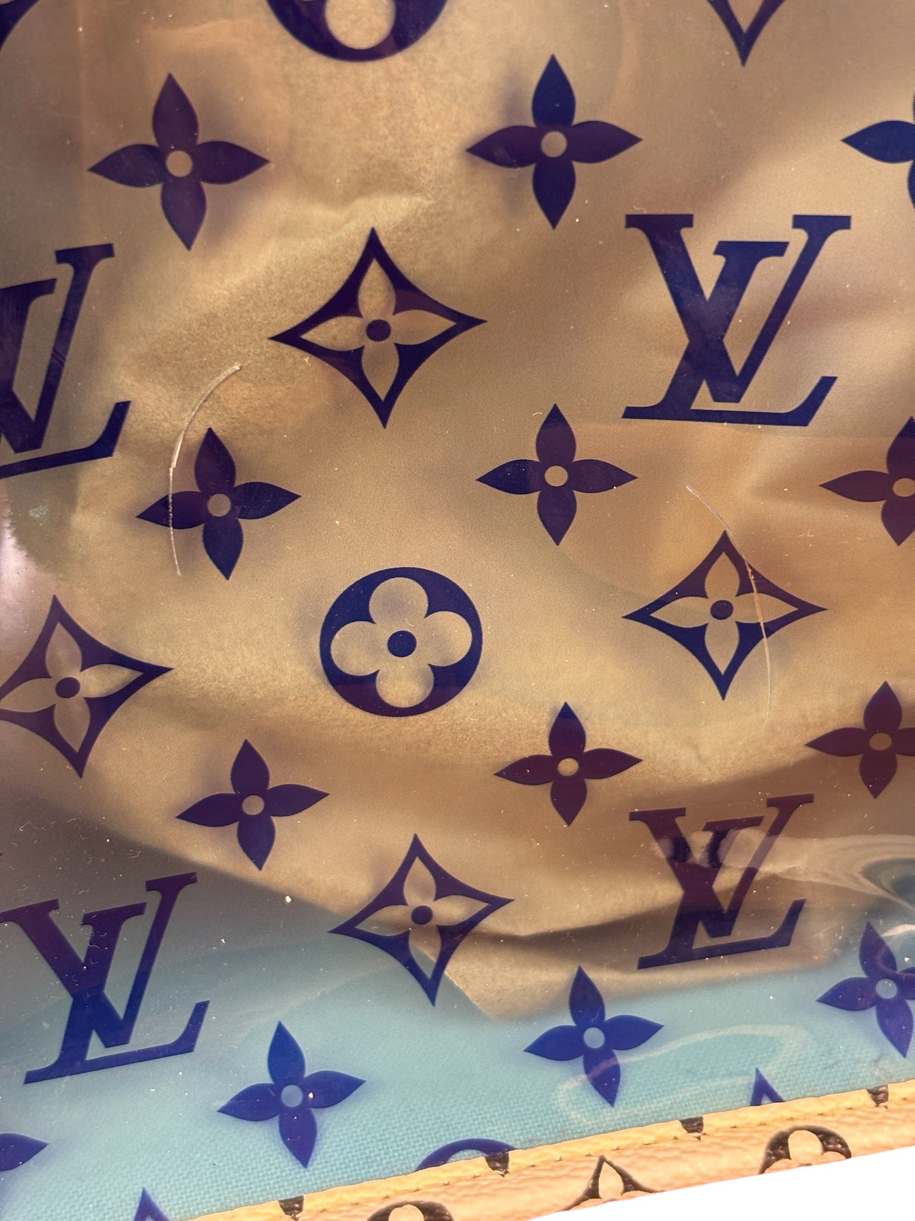 Louis Vuitton Monogram Giant Okinawa OnTheGo GM Tote