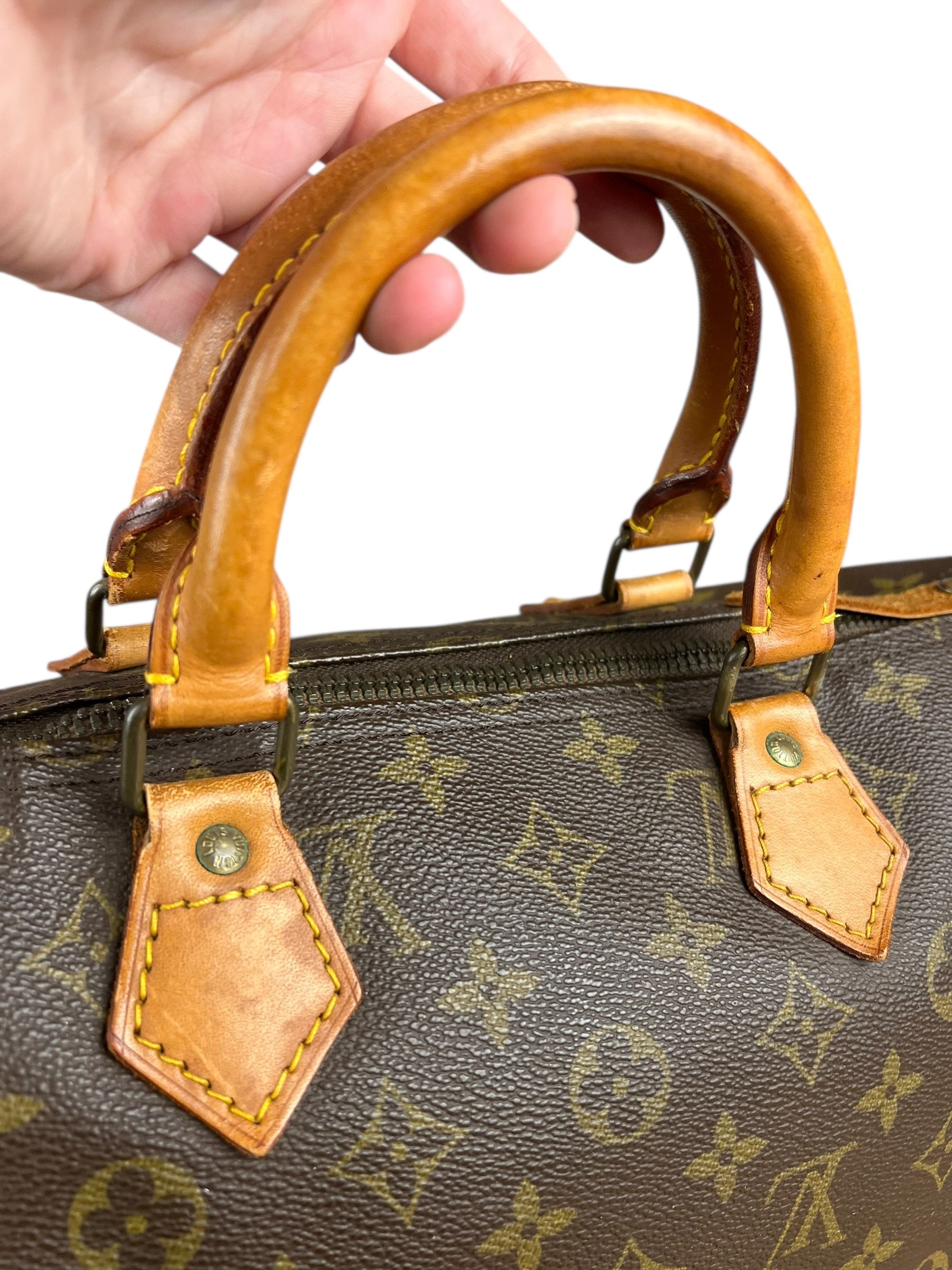 Louis Vuitton Monogram Speedy 35