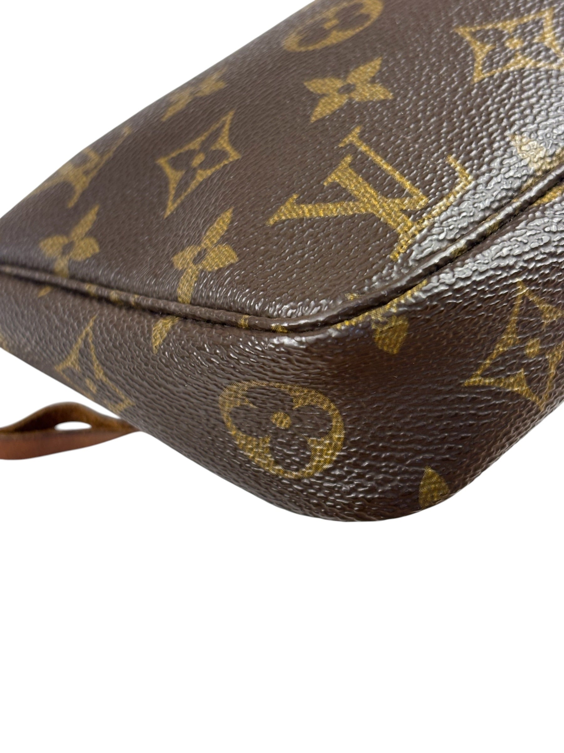 Louis Vuitton Vintage Monogram Pochette