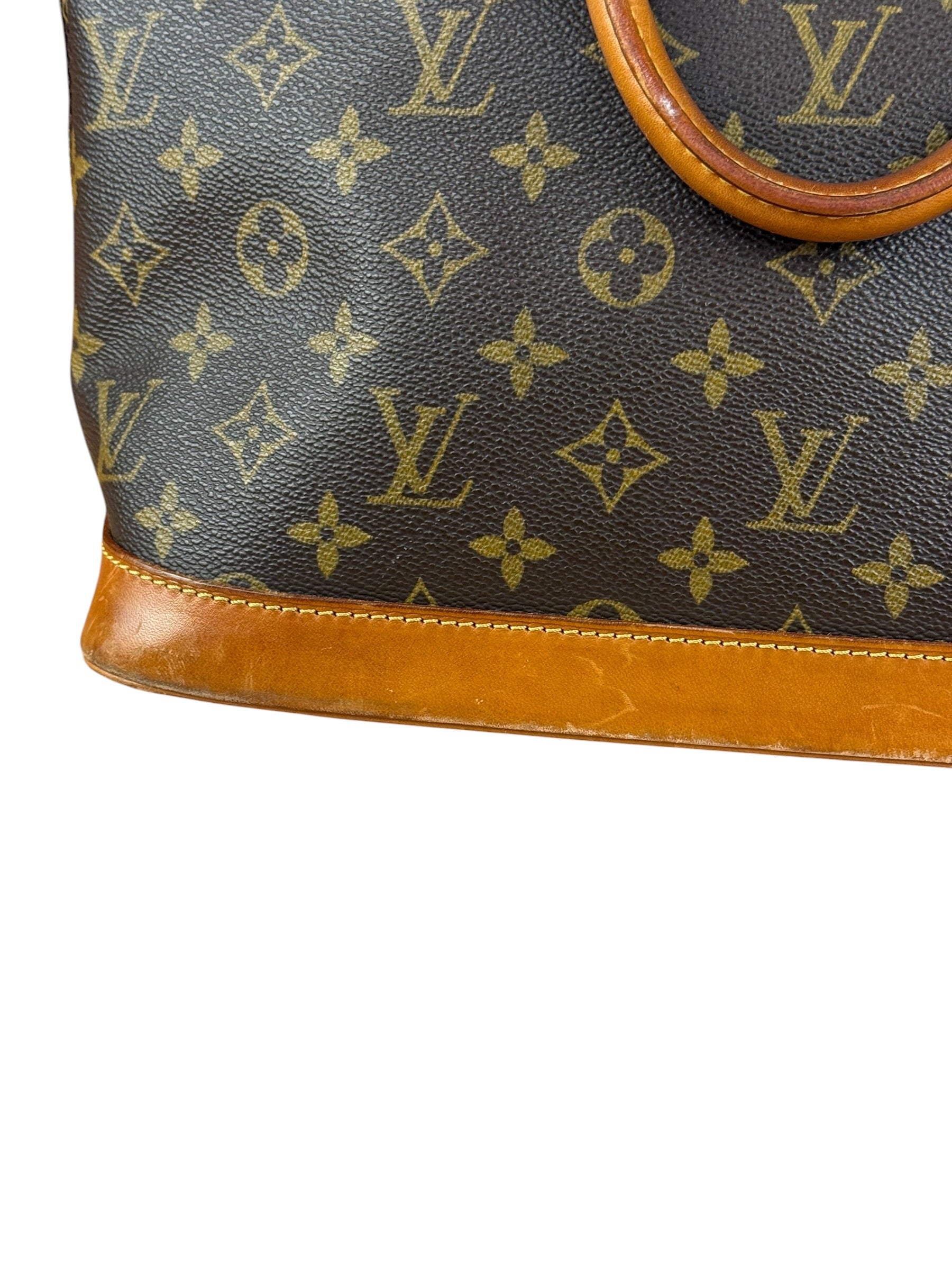 Louis Vuitton Monogram Alma MM Bag
