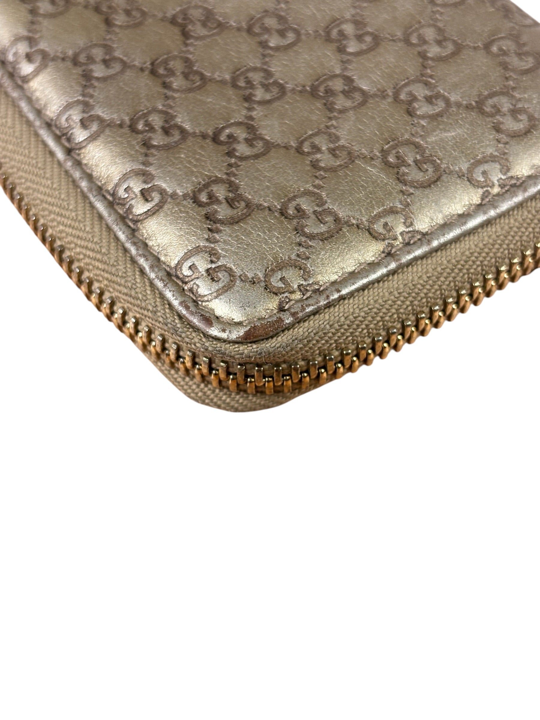 Gucci Metallic Gold Patent Leather GG Zippy Compressed Wallet