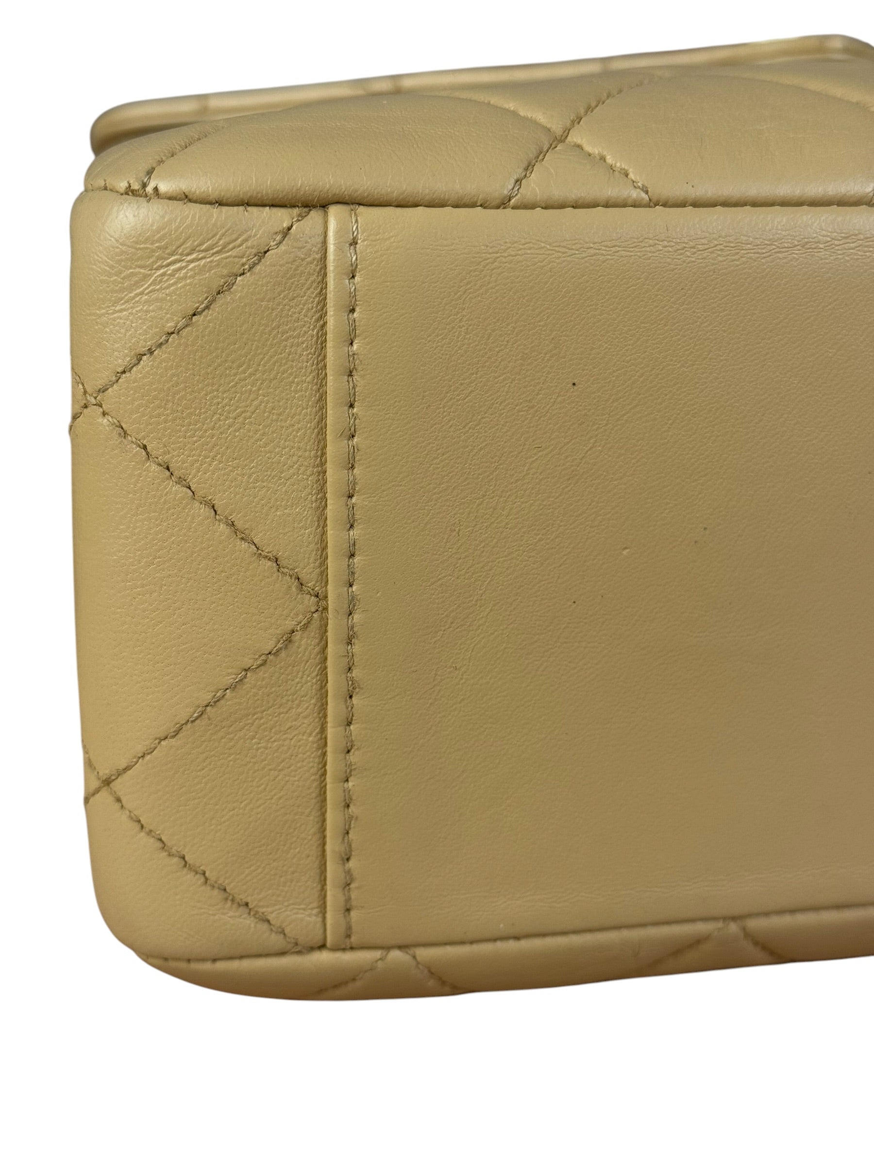 Chanel Acrylic Chain Quilted Flap Bag 1997