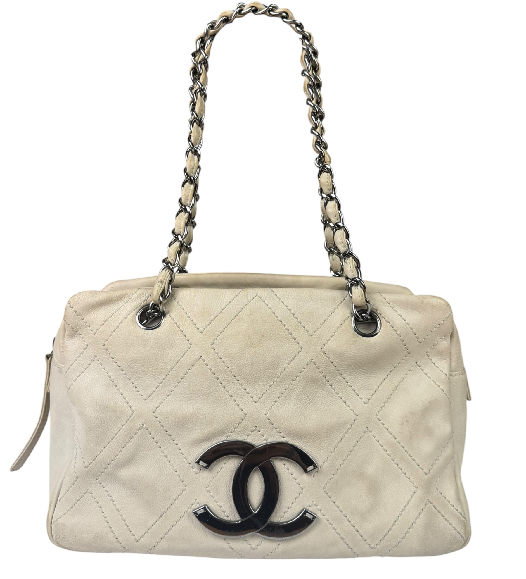 Chanel Cream Chevron Leather Outdoor Ligne Shoulder Bags  2005