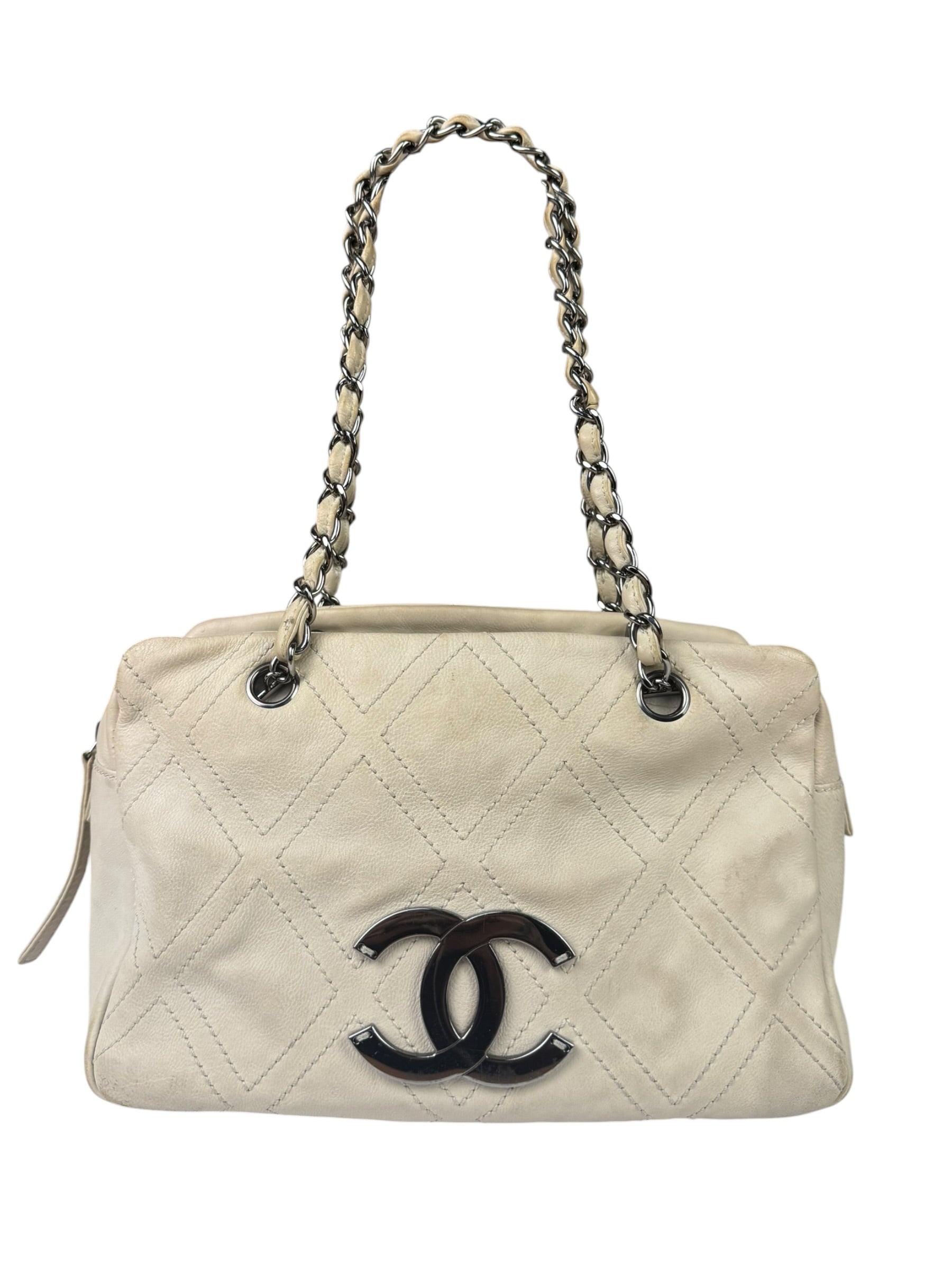 Chanel Cream Chevron Leather Outdoor Ligne Shoulder Bags  2005