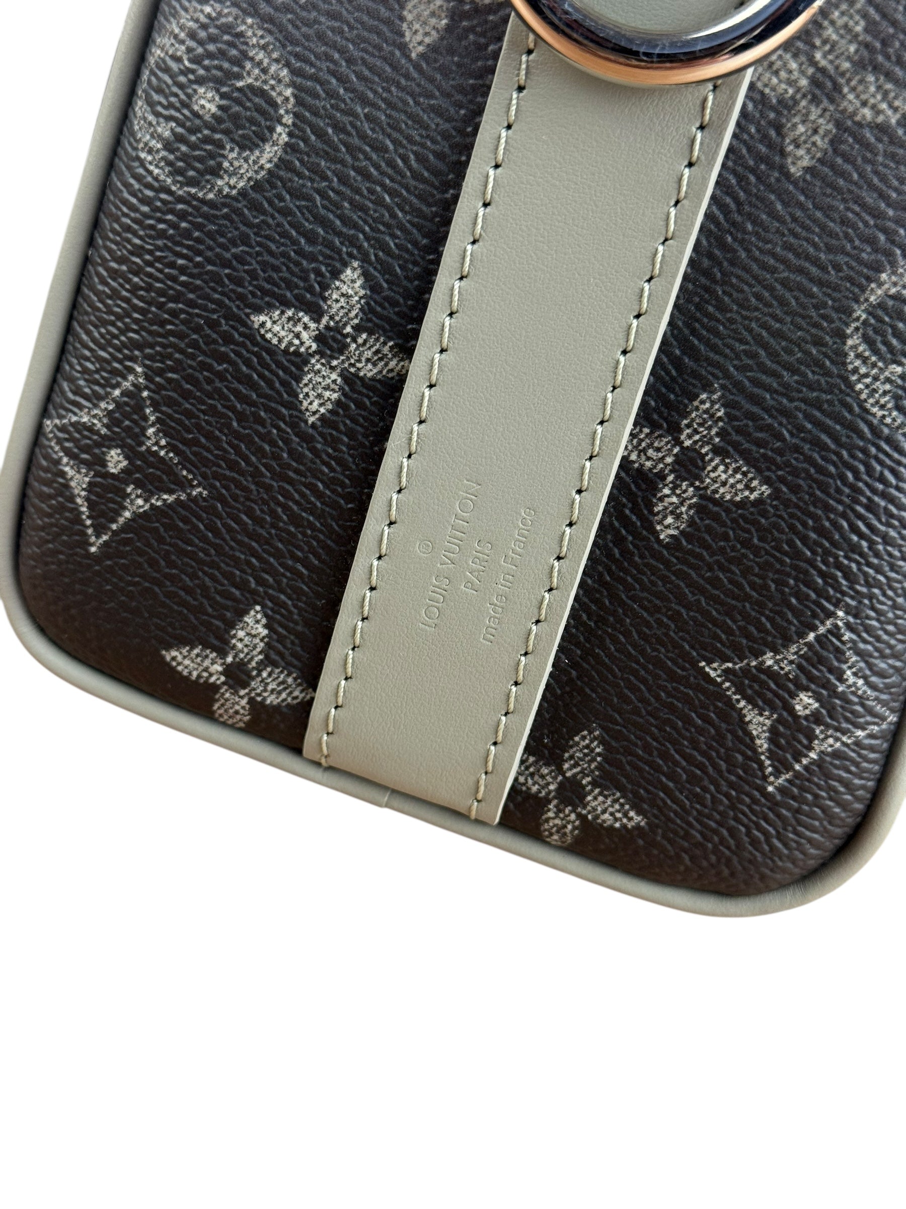 Louis Vuitton Dust Keepall Bandouliere 25 Handbag